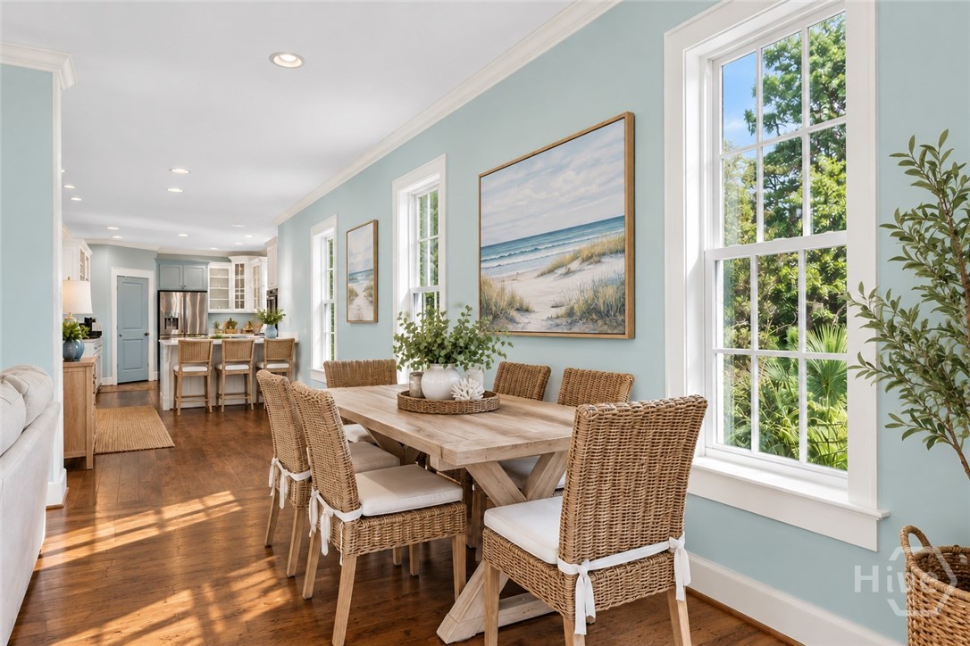 6 River Oak Lane