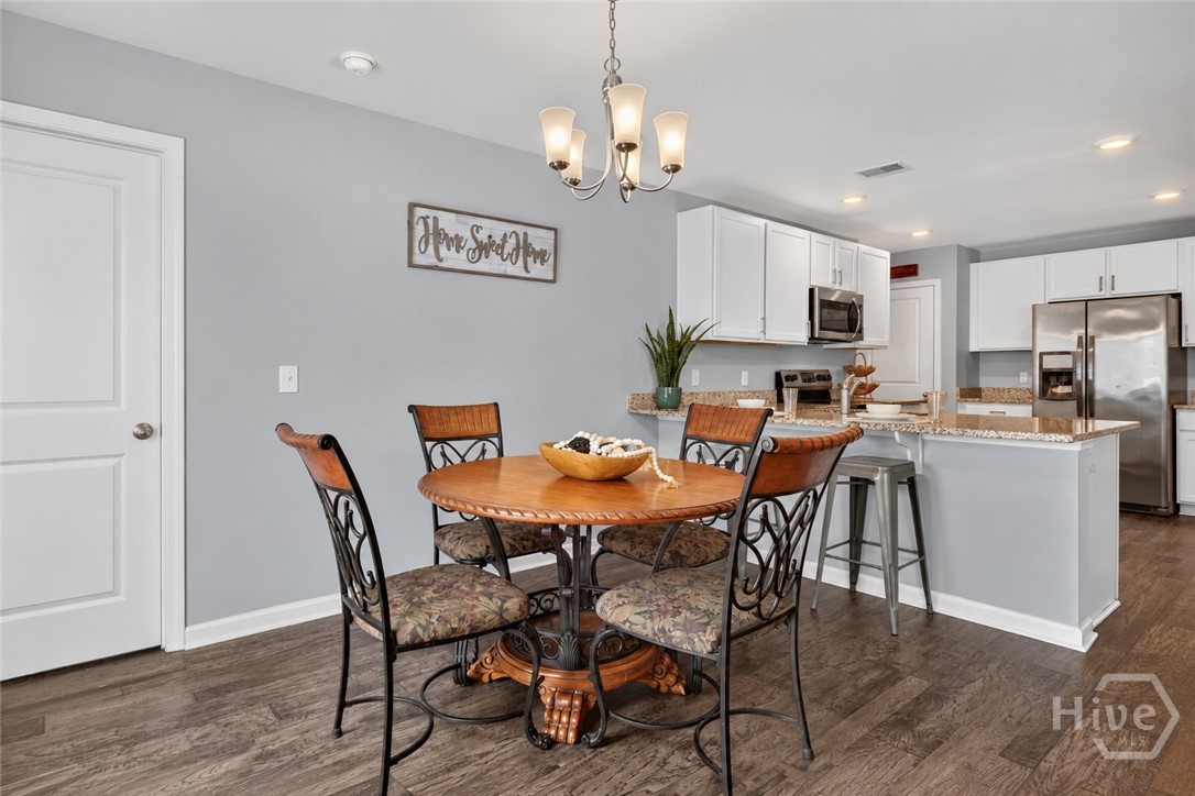 111 Poppy Road