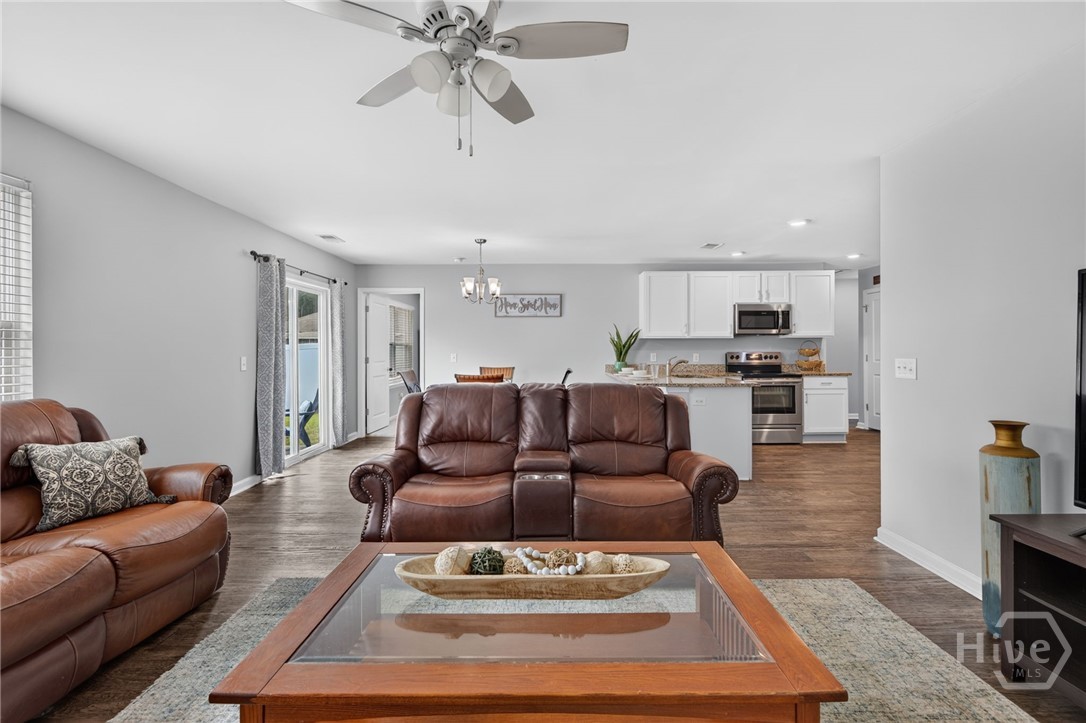 111 Poppy Road