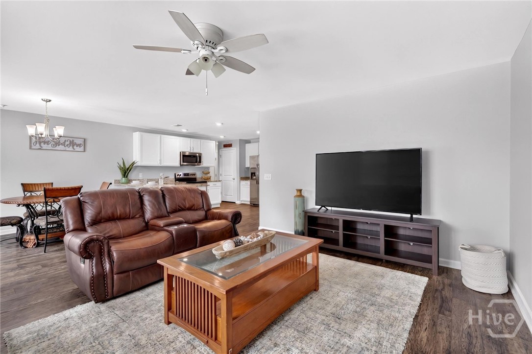 111 Poppy Road