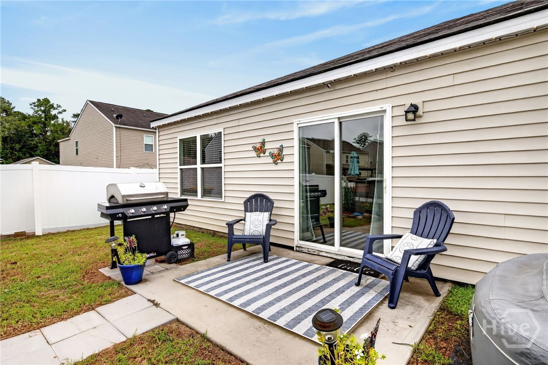 111 Poppy Road