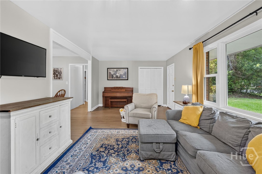 2131 Walz Drive