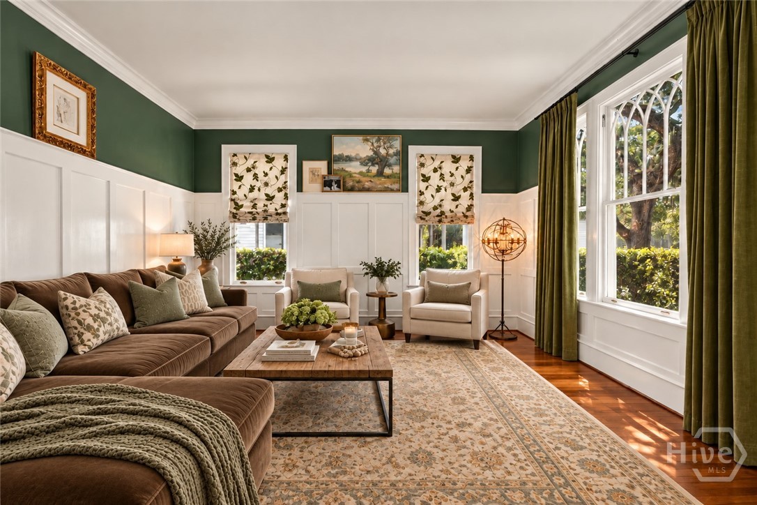 303 W 36th Street