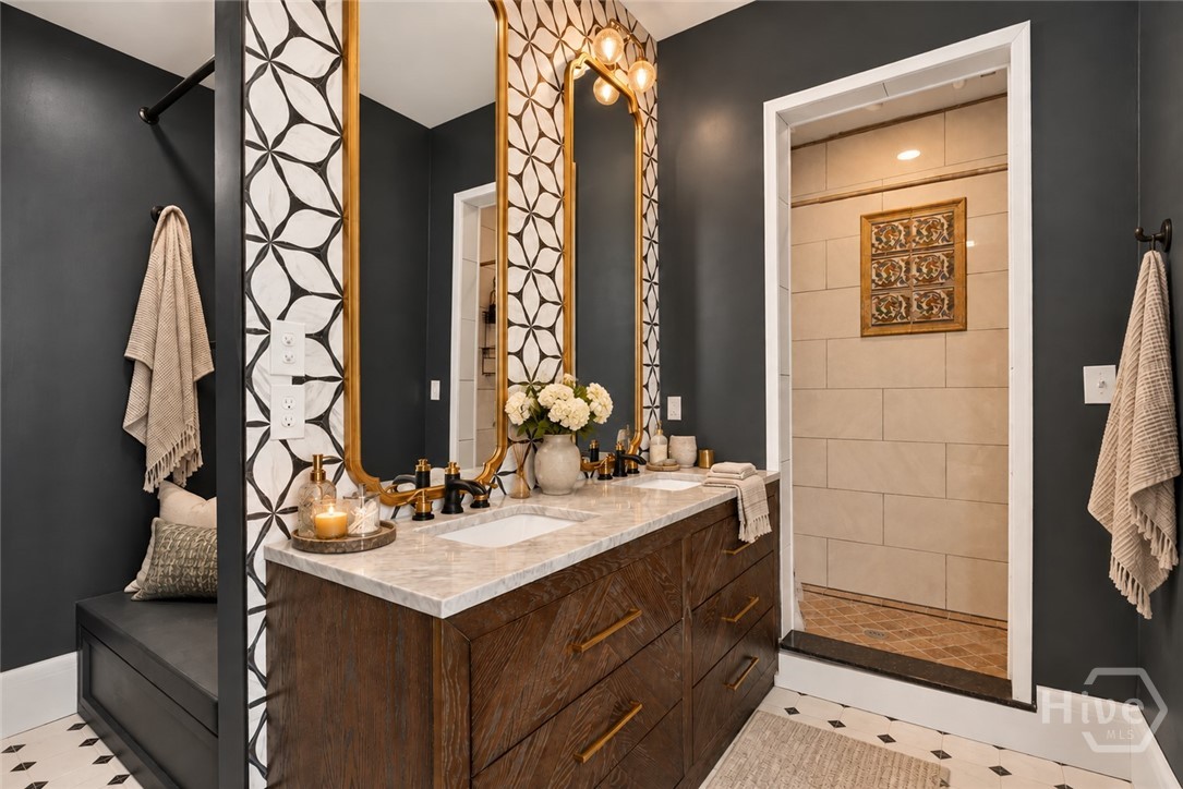 303 W 36th Street