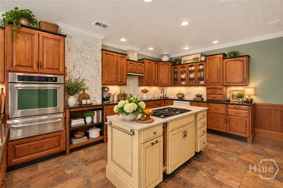 303 W 36th Street