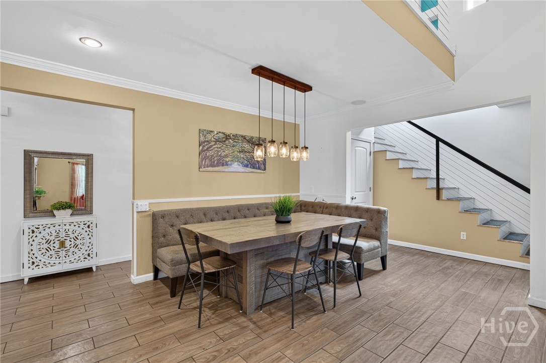 220 Laurelwood Drive