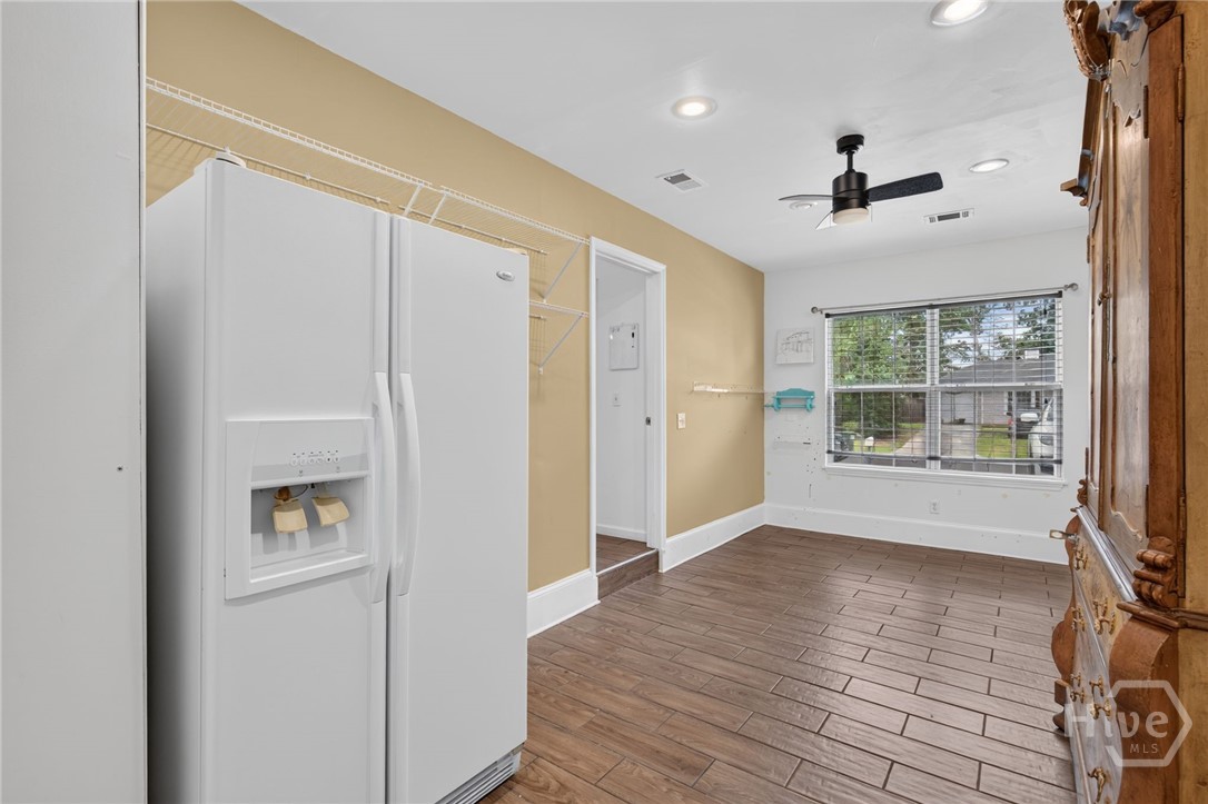 220 Laurelwood Drive
