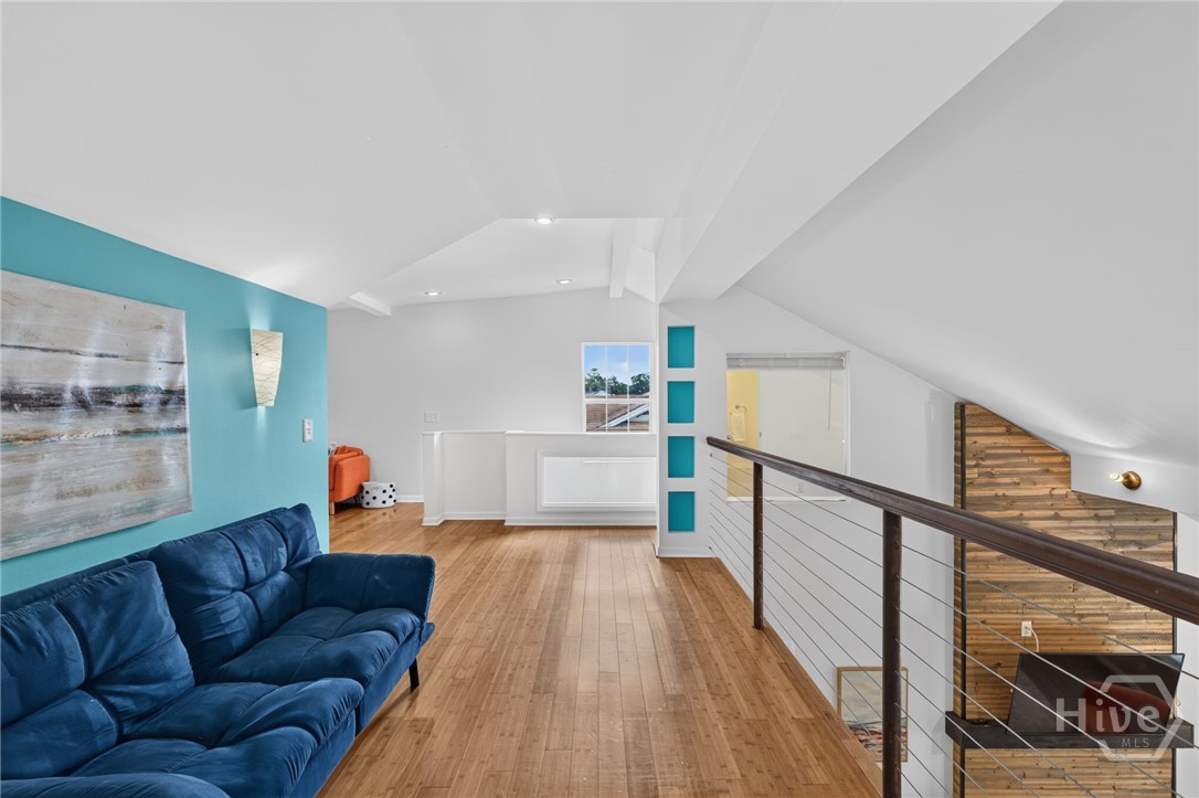 220 Laurelwood Drive