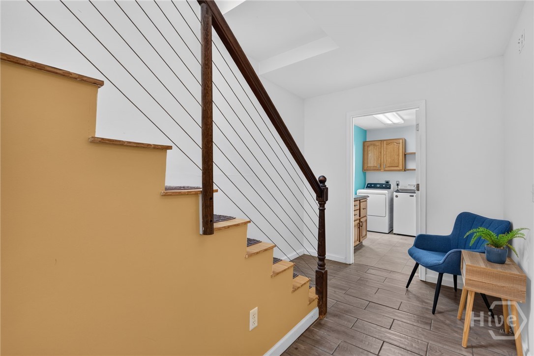 220 Laurelwood Drive