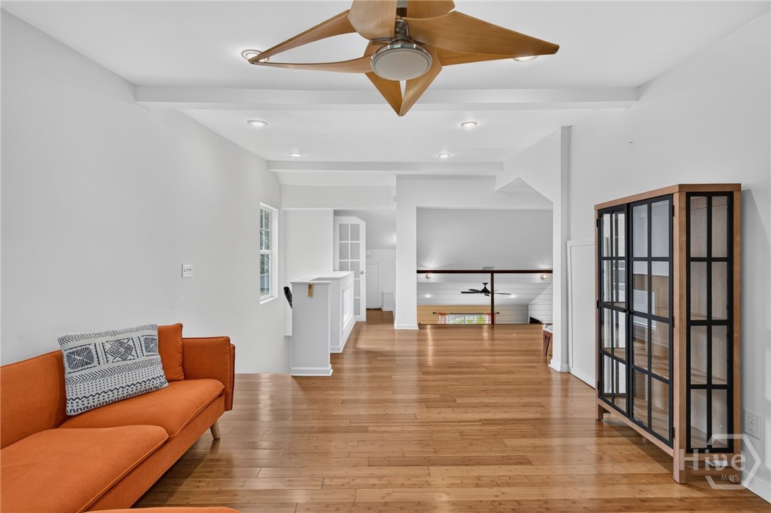 220 Laurelwood Drive