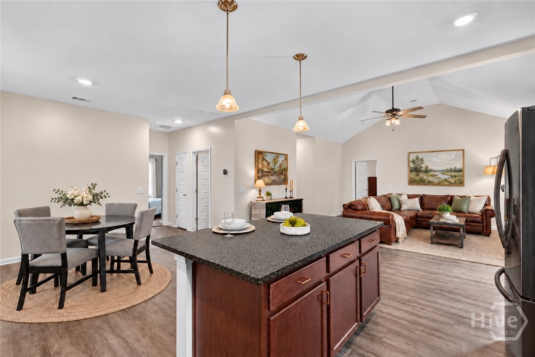170 Vale Loop