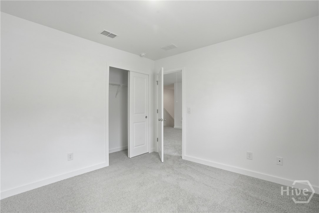 273 Kingswood