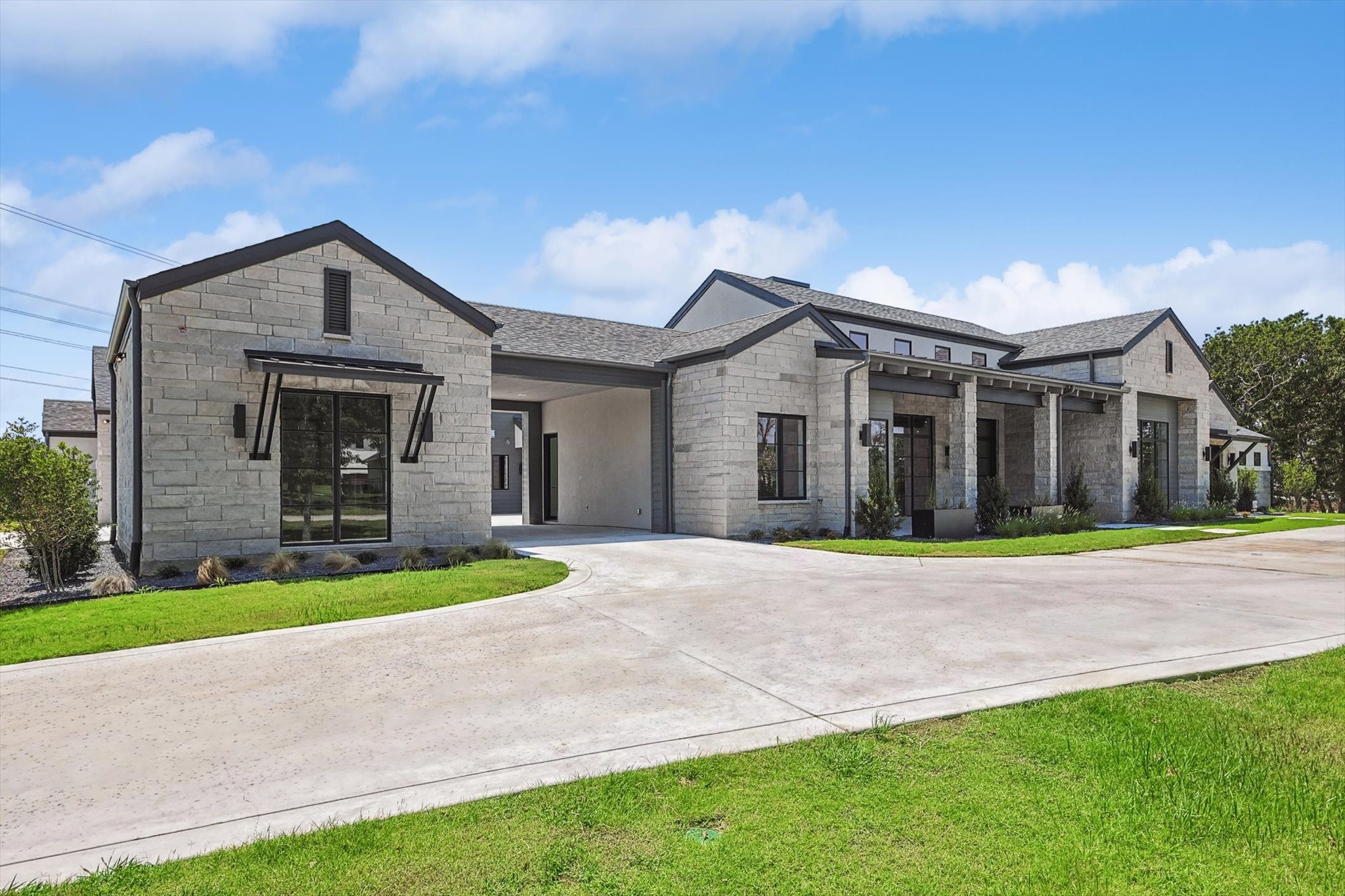 1036 Hat Creek Road