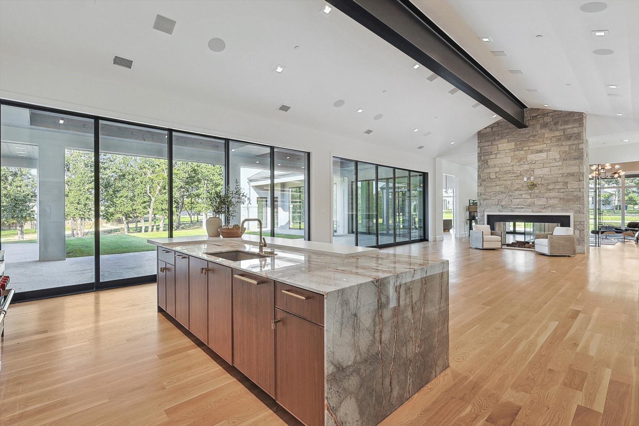 1036 Hat Creek Road