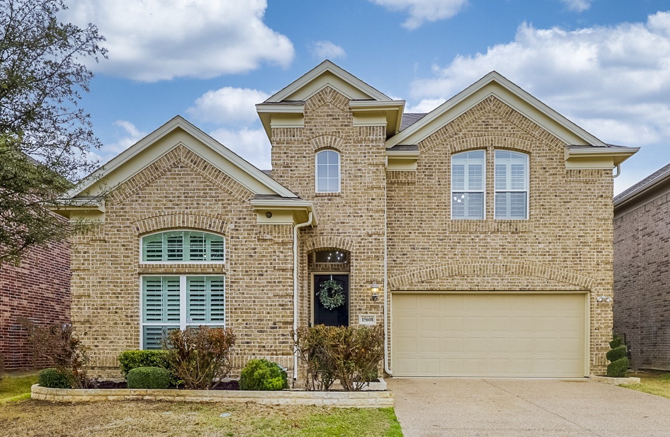 15608 Mayflower Trail