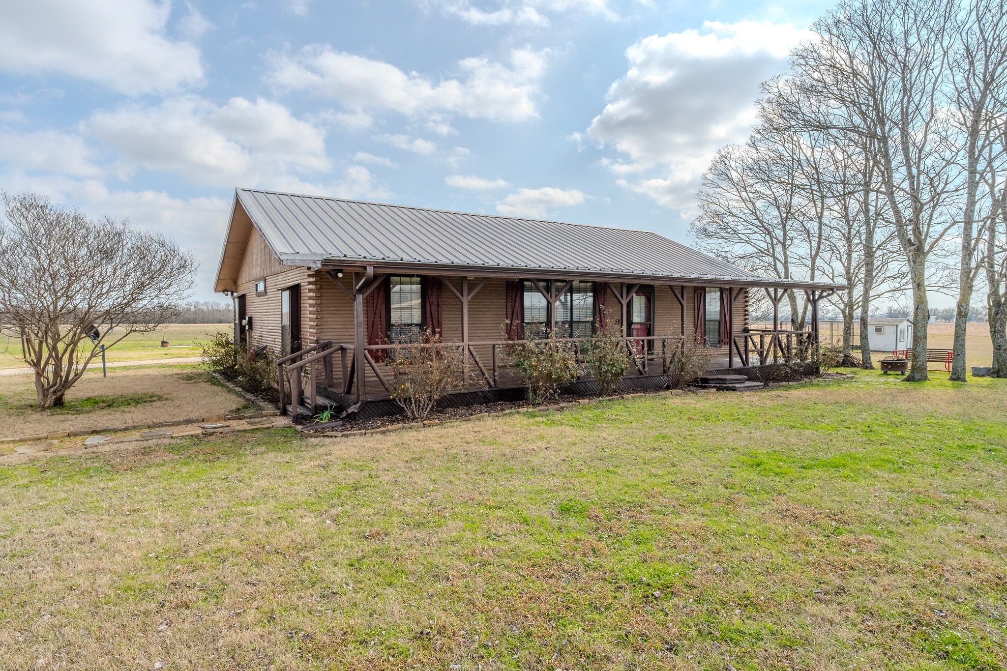 38 County Road 2175