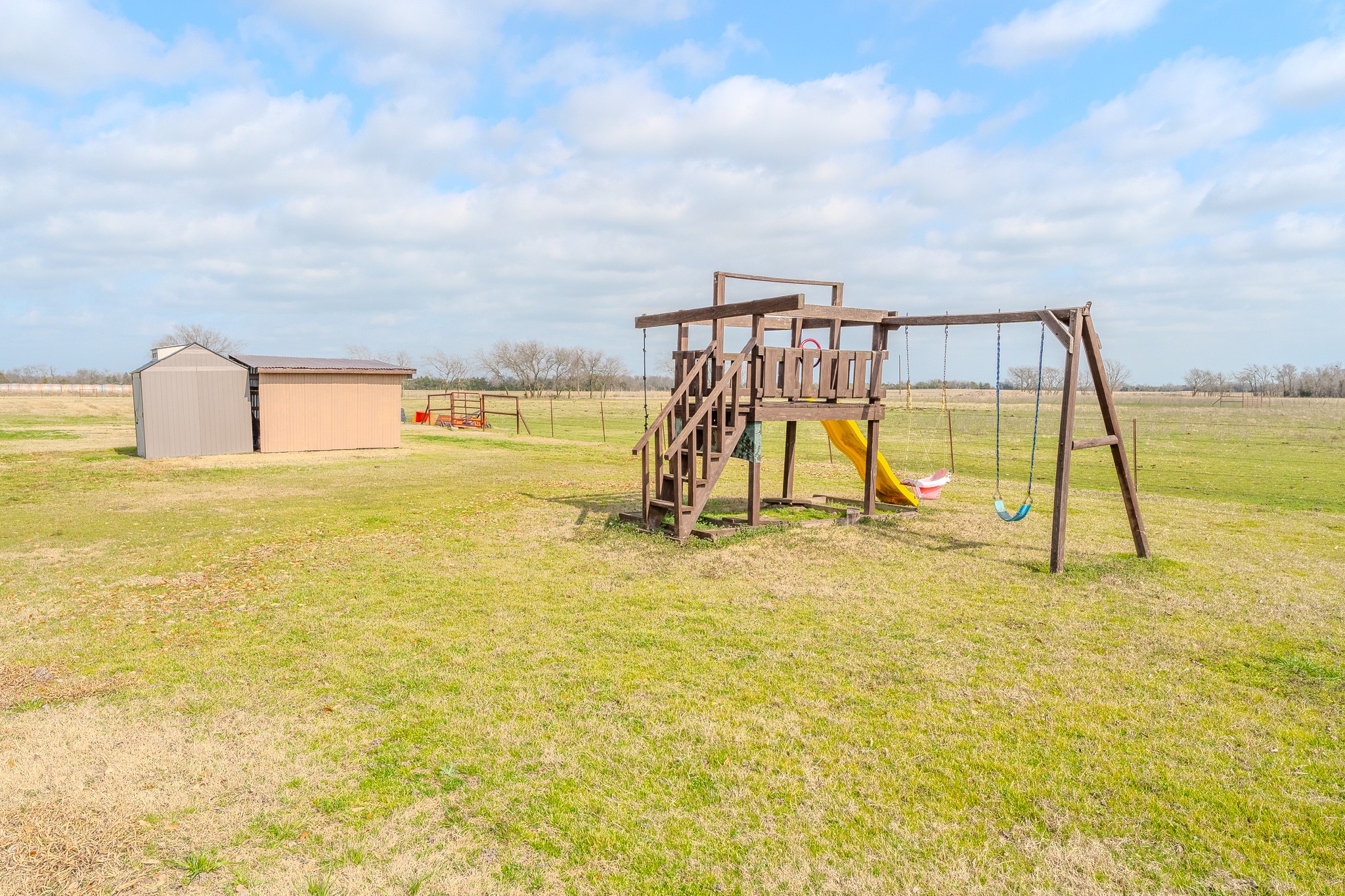 38 County Road 2175