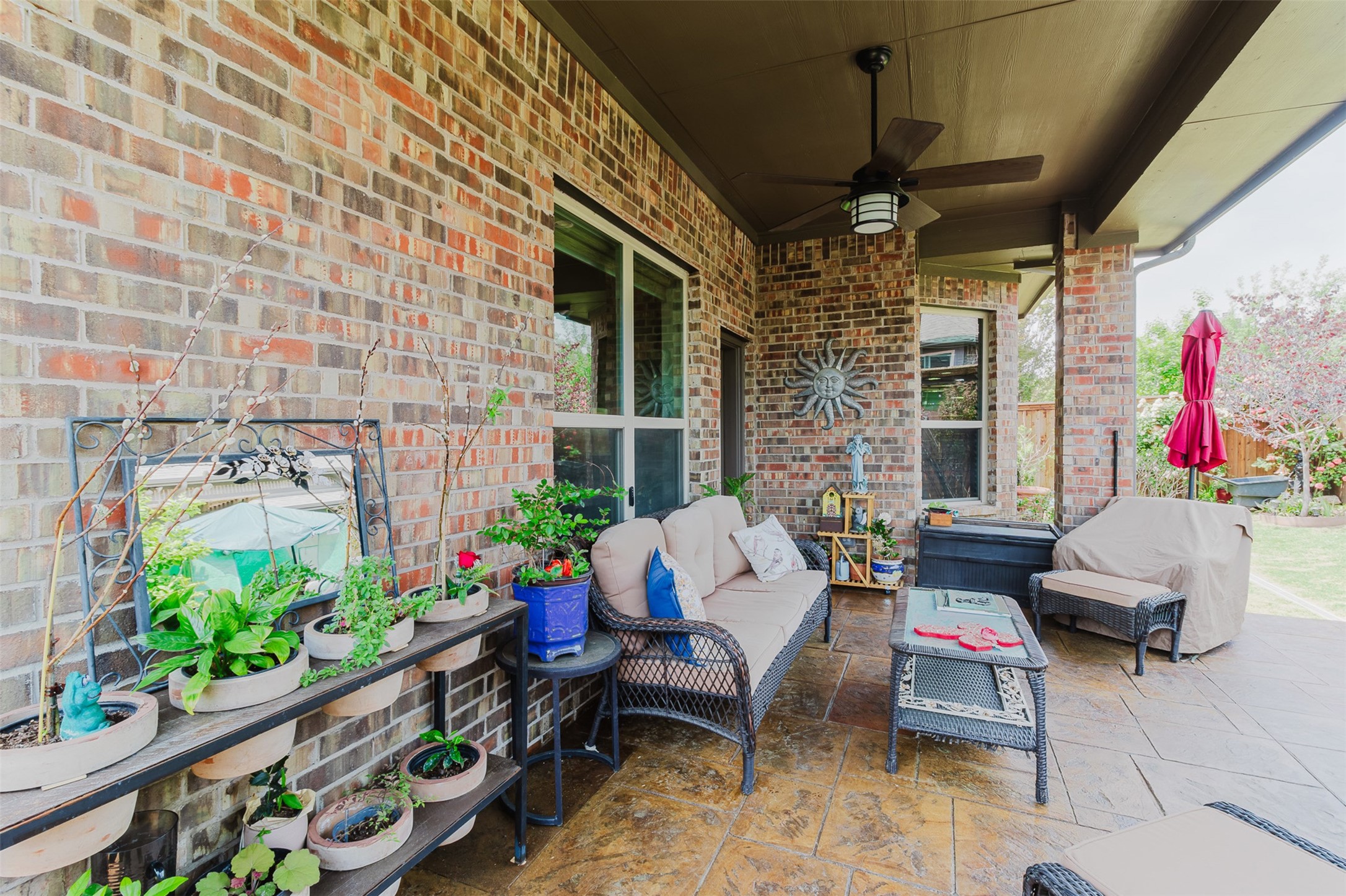5609 Rio Road