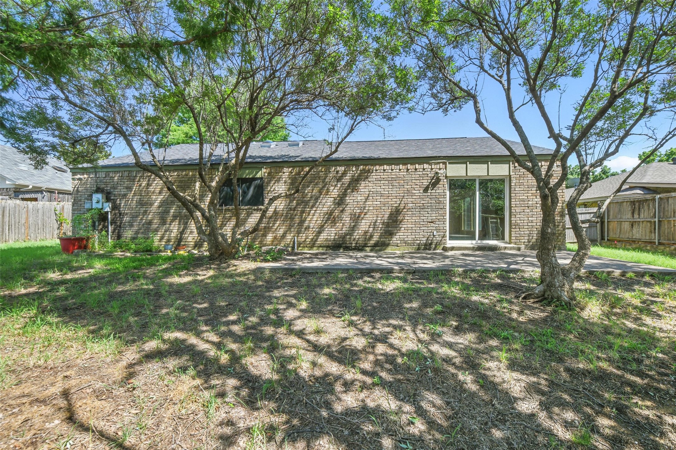 1111 Wilshire Drive