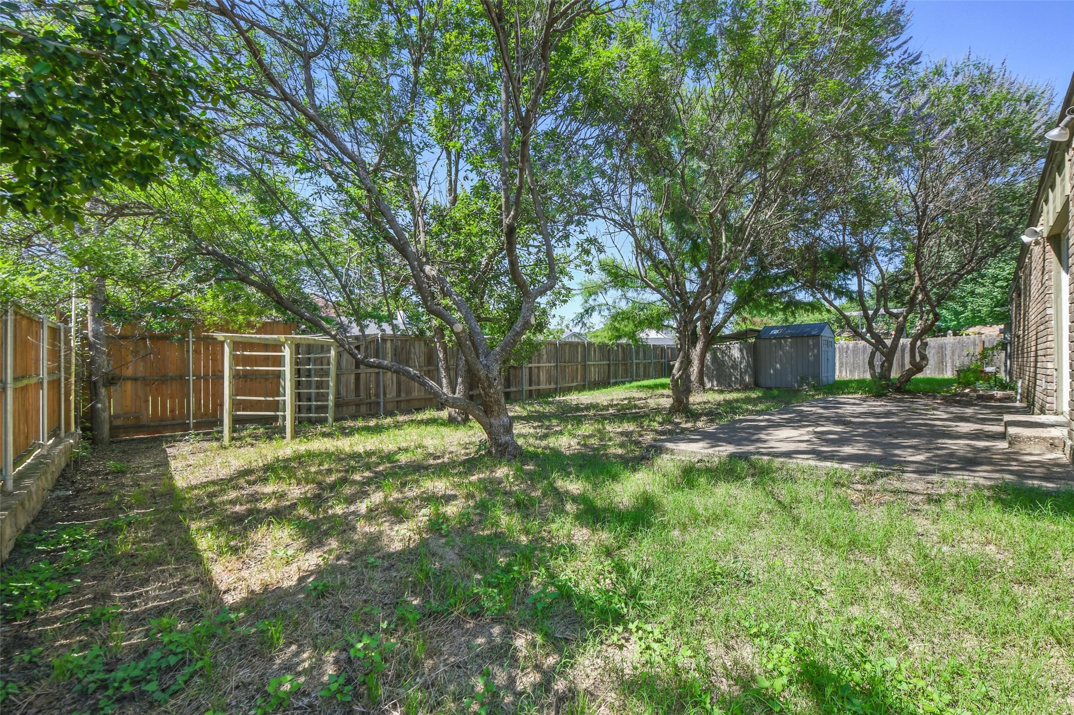 1111 Wilshire Drive
