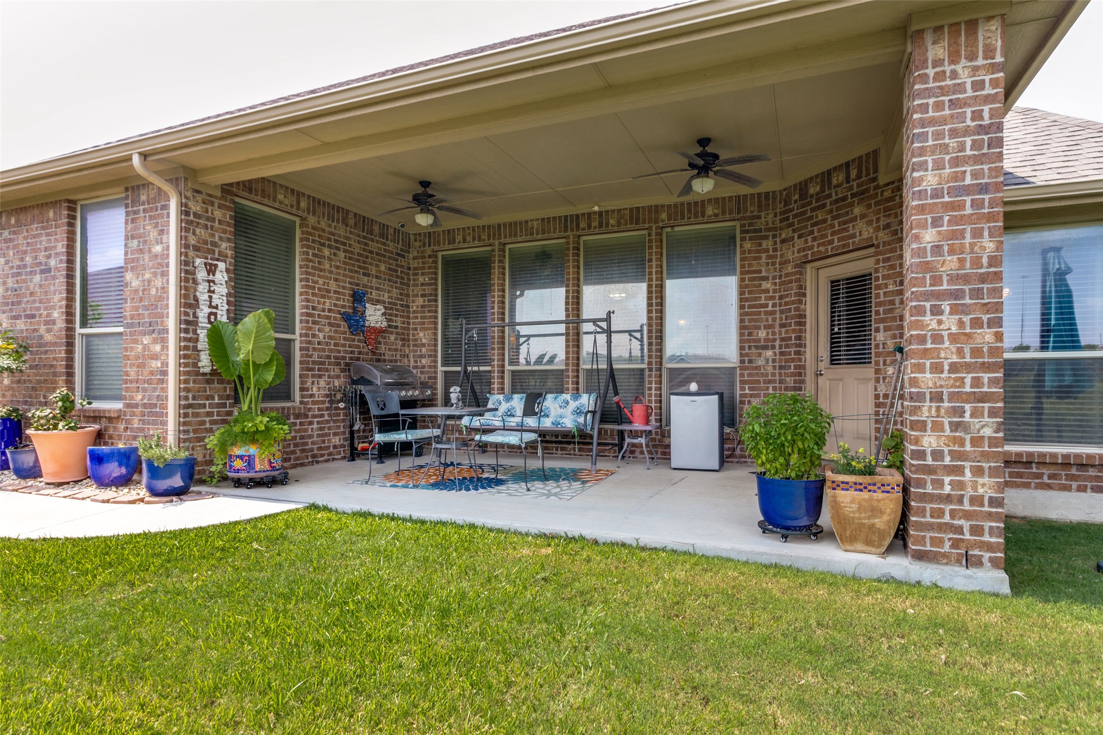 2424 Silverthorn Court