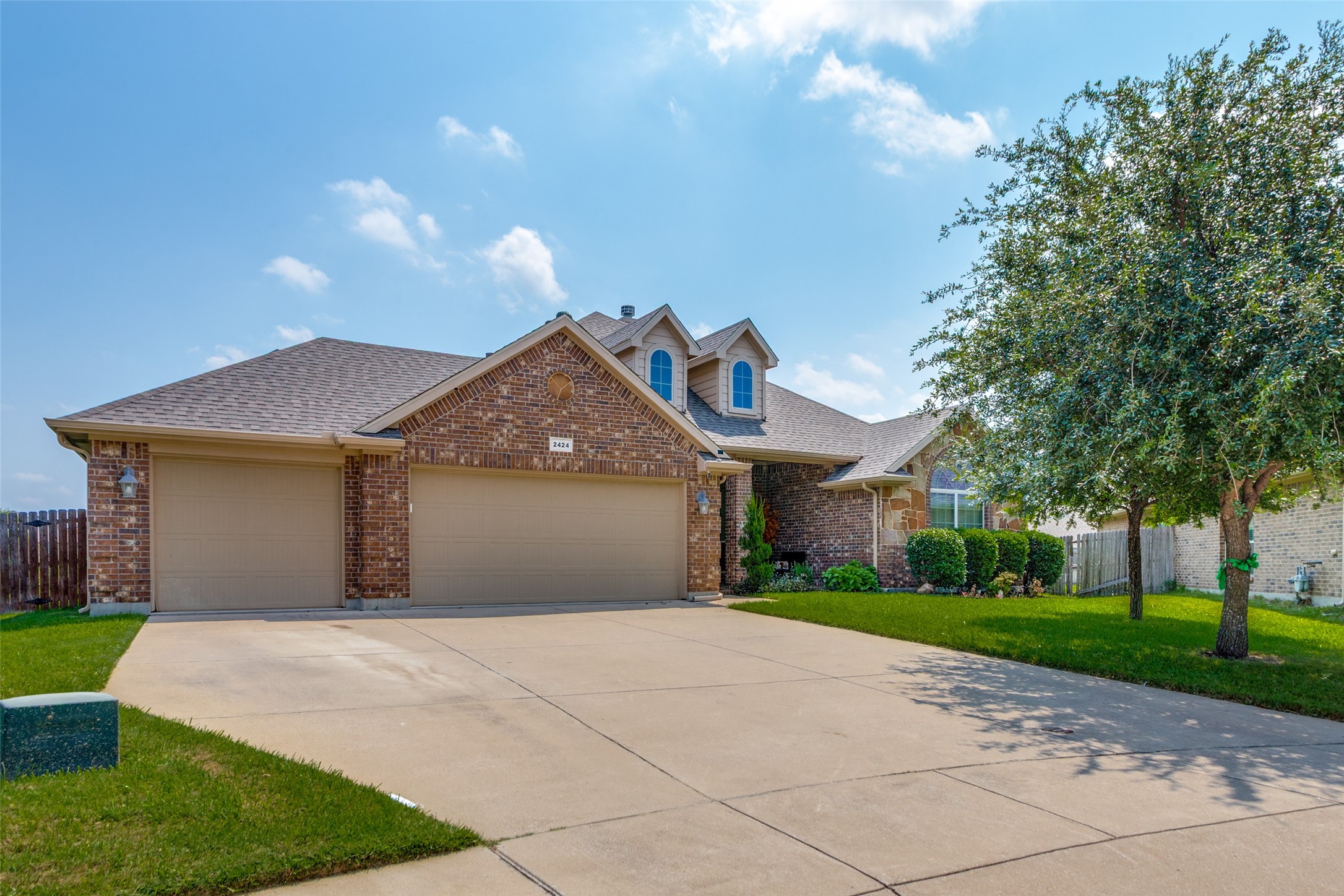 2424 Silverthorn Court