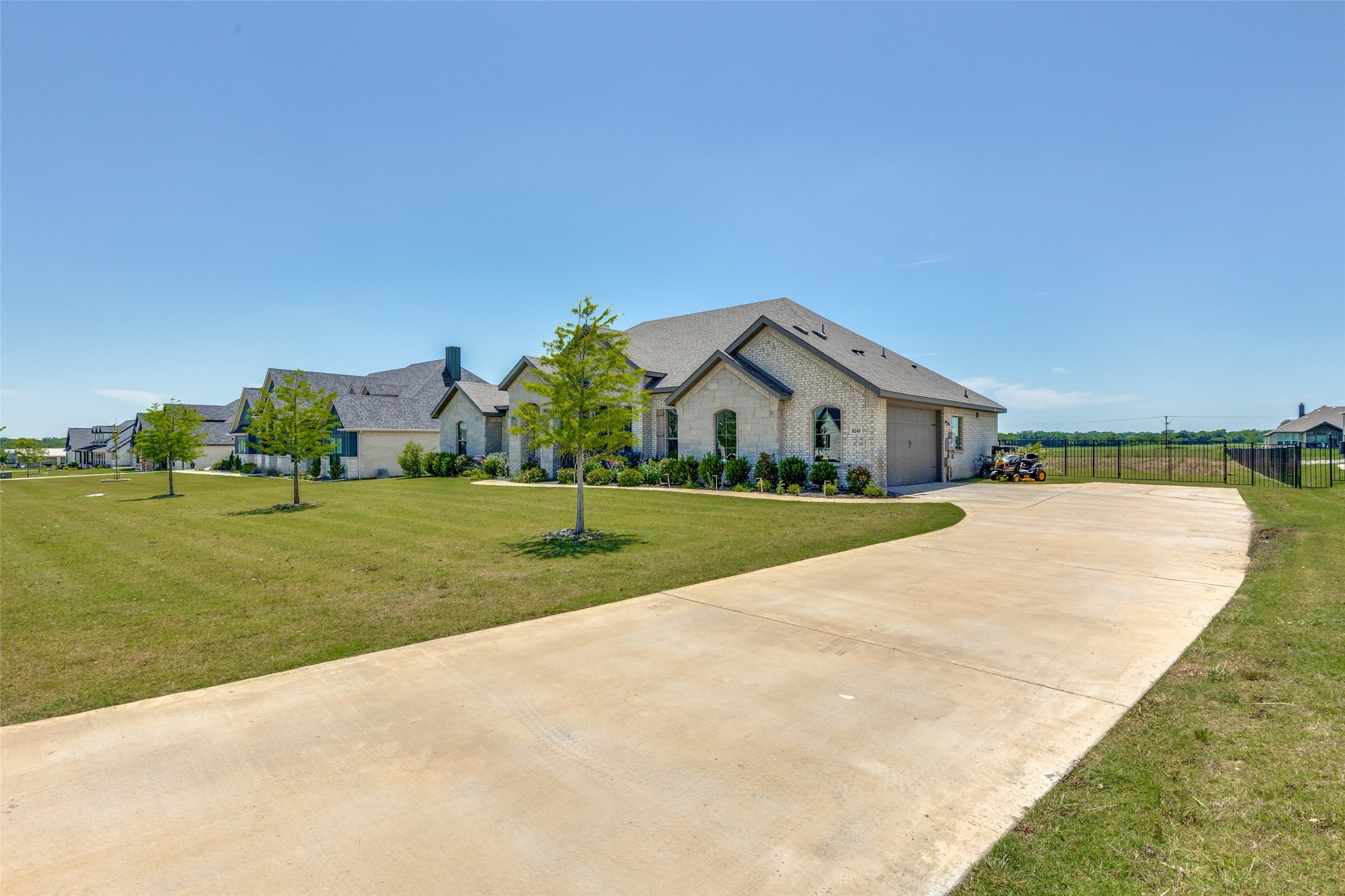 9240 Dove Hollow Road