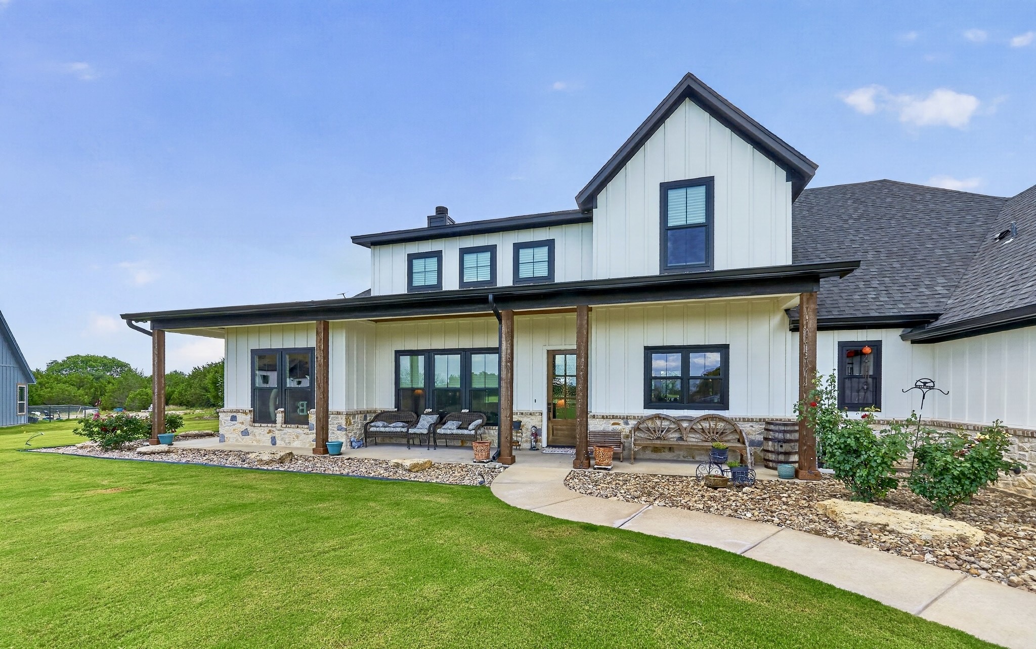 1096 Timber Hills Drive