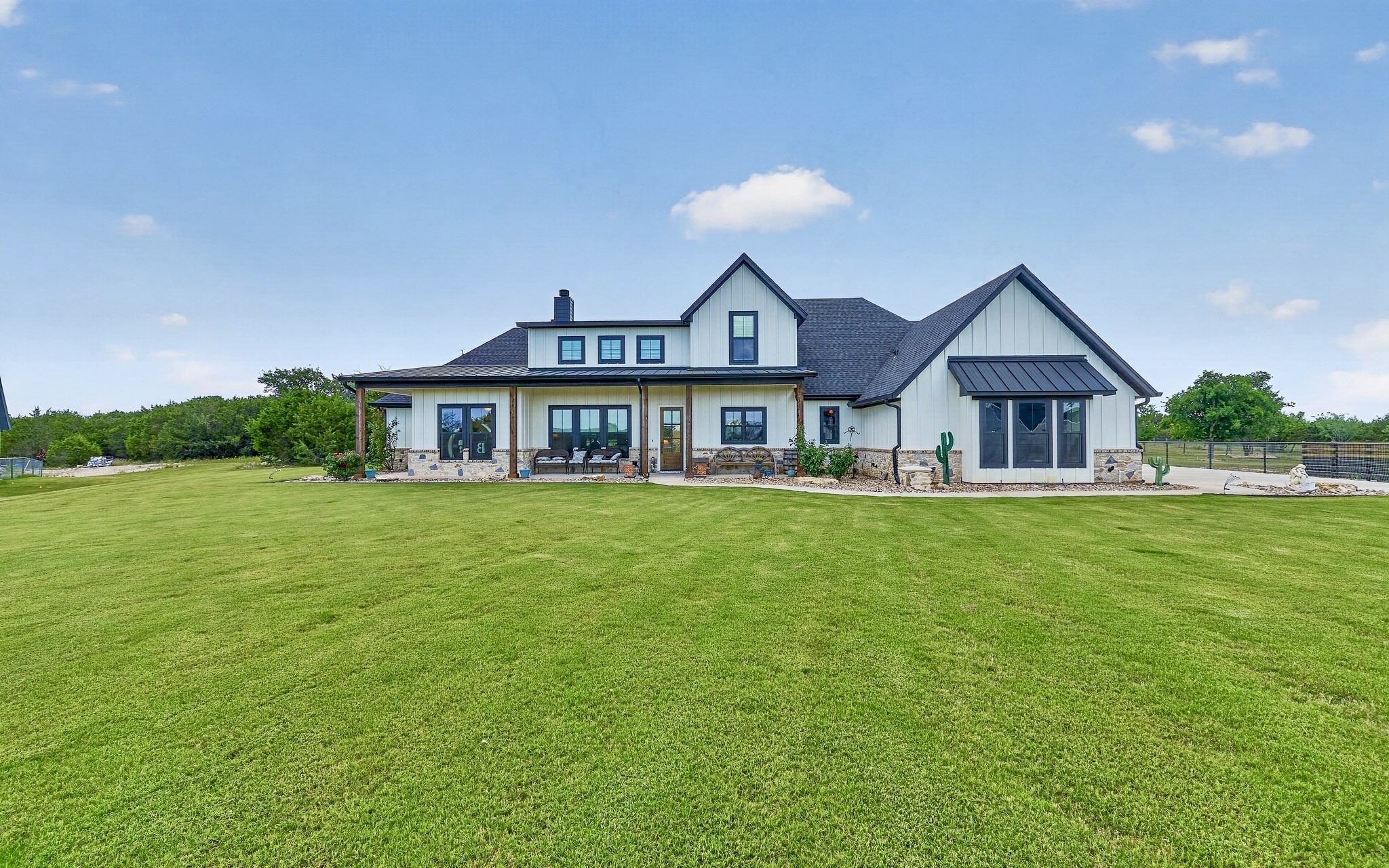 1096 Timber Hills Drive