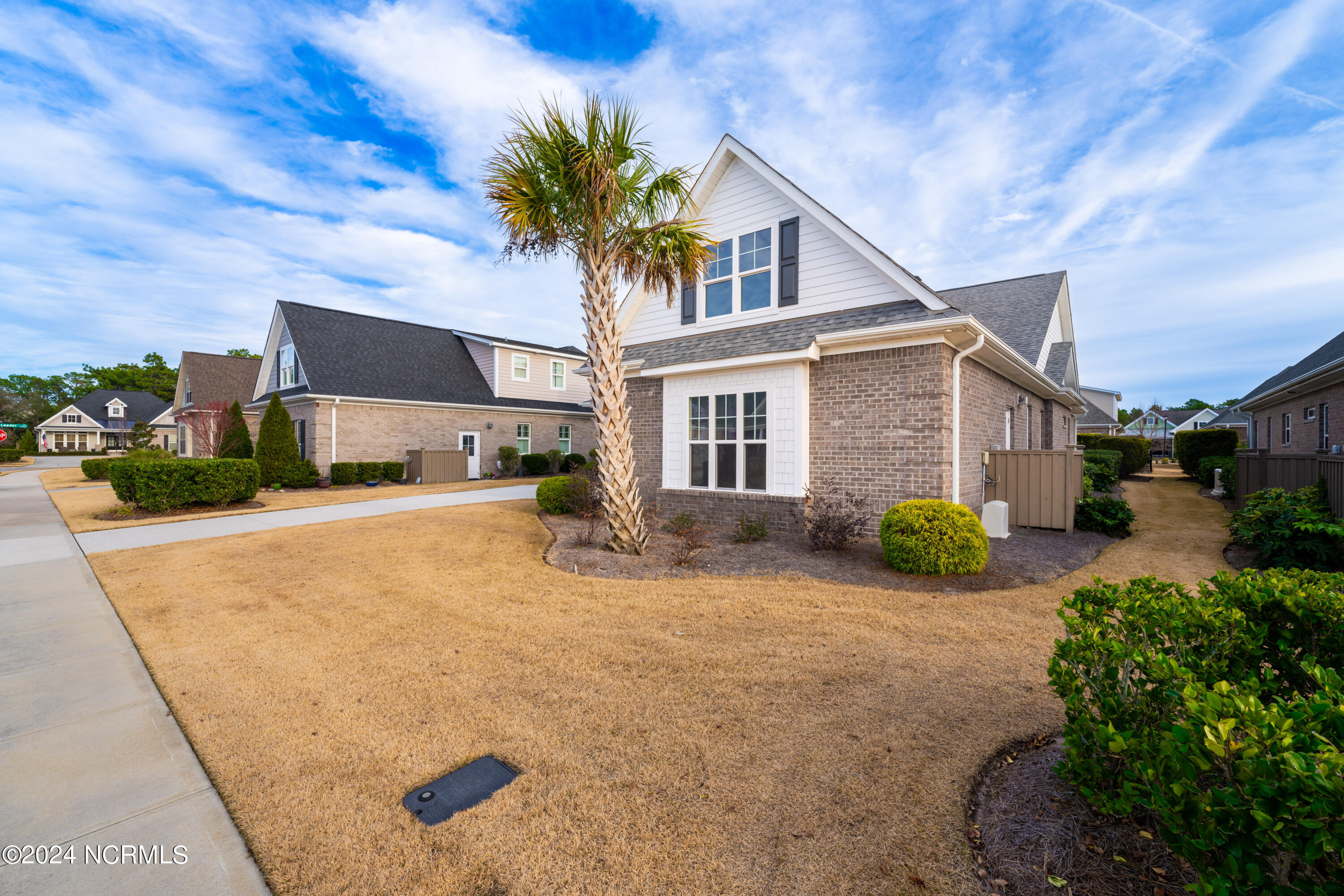 1410 Admiral Way