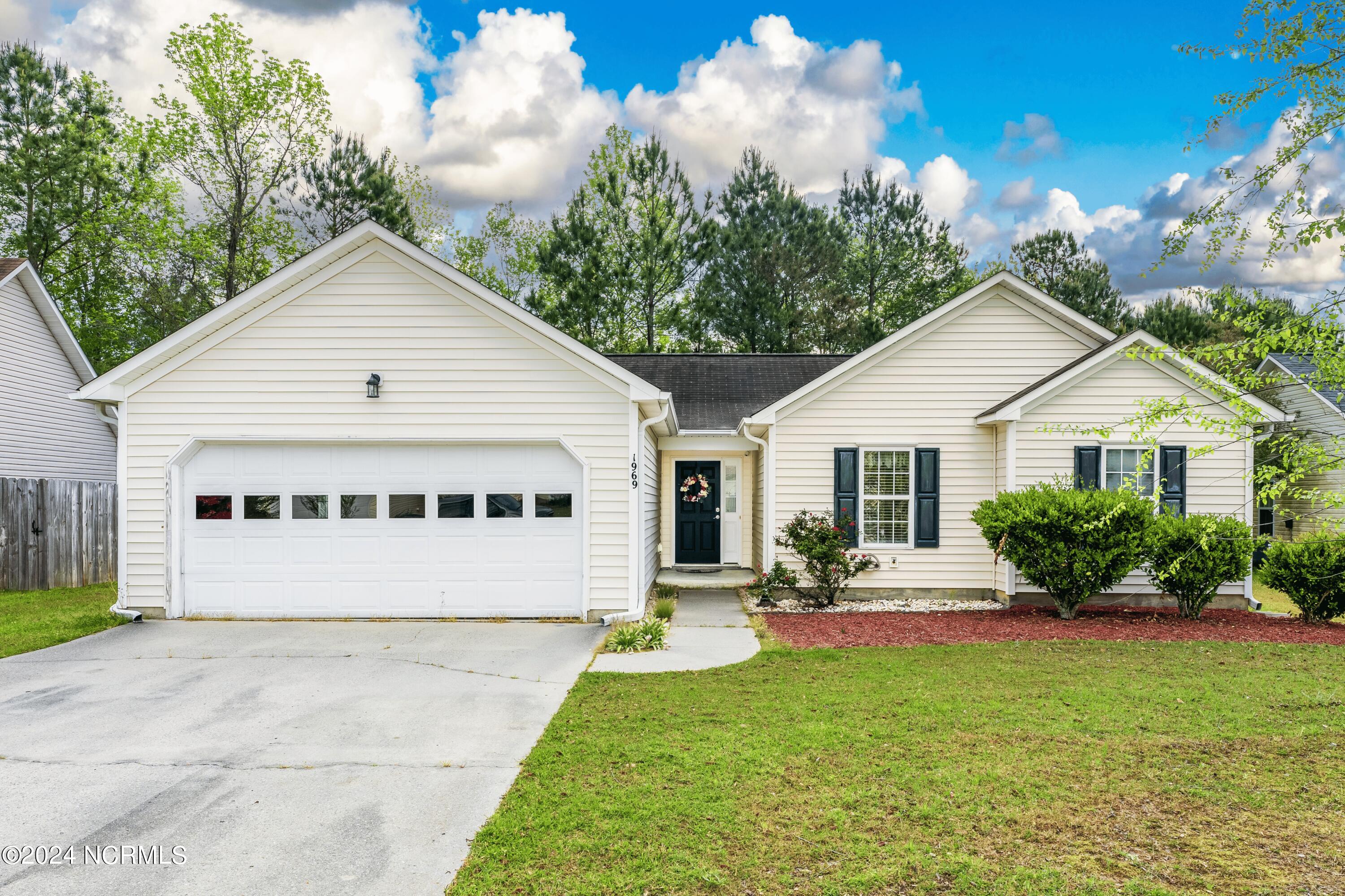 1969 Jeffrey Stokes Drive NE