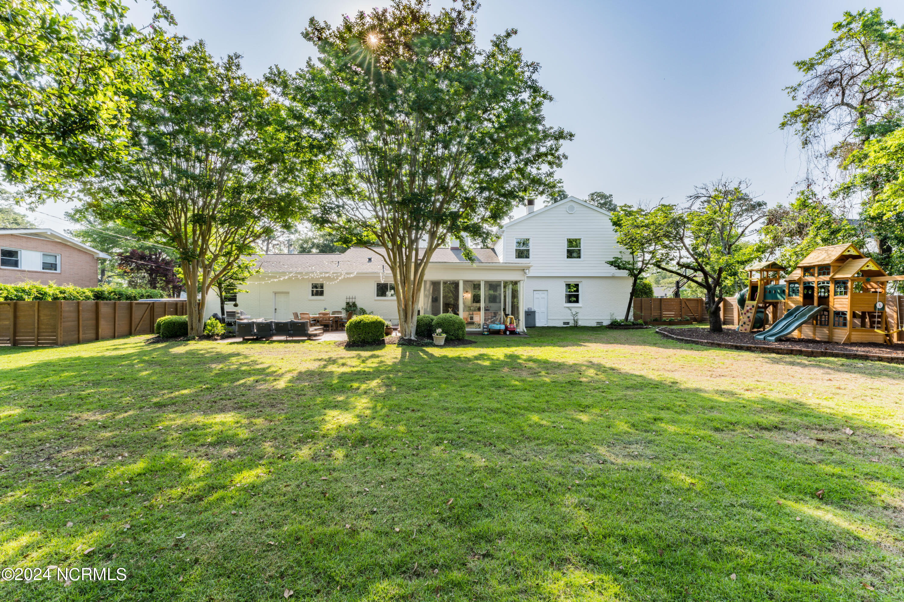 1934 S Churchill Drive