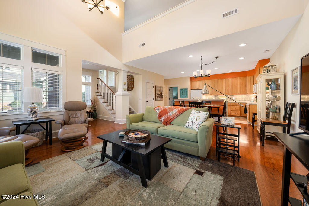 4880 Linden Lane # 1
