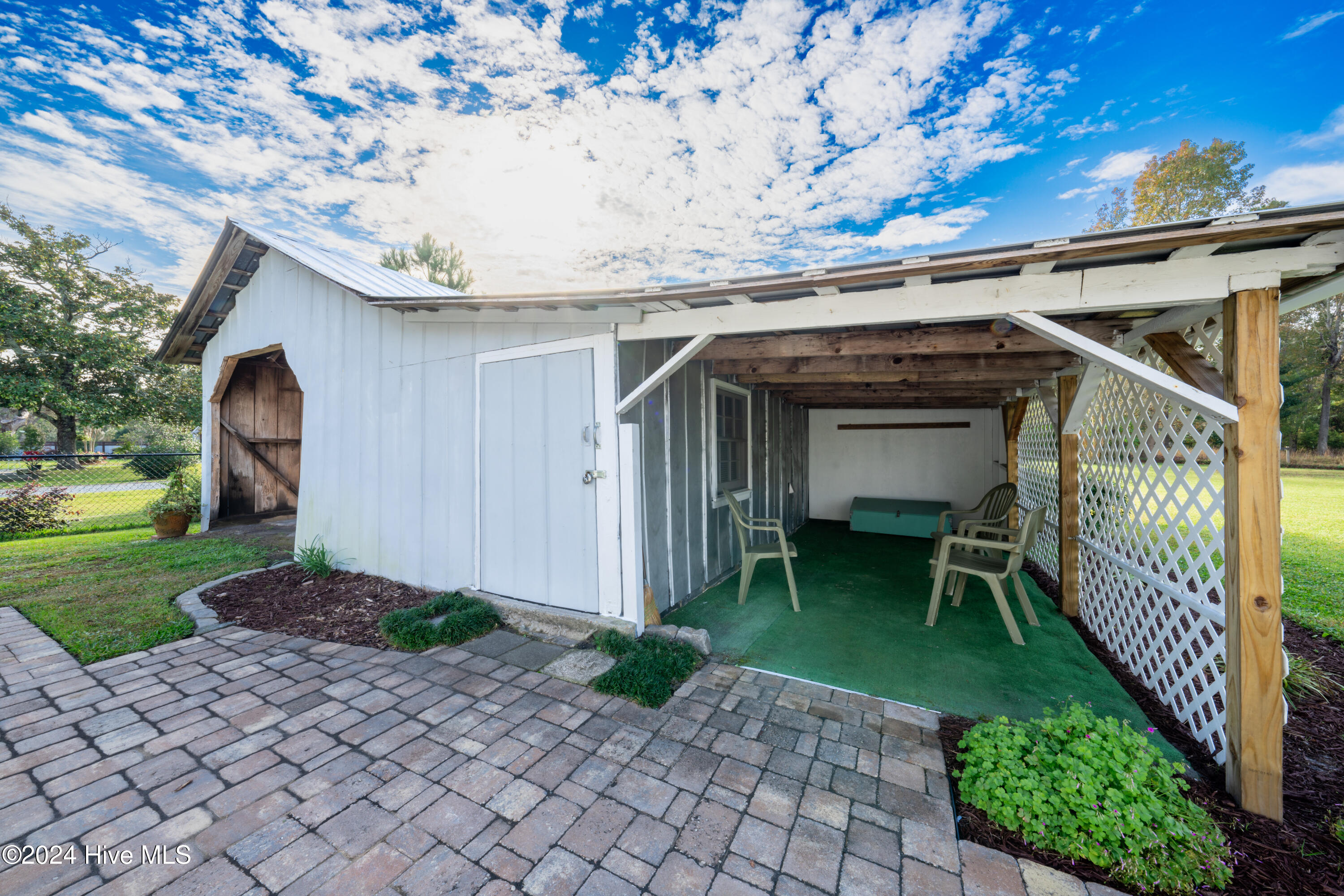 138 Victoria Drive