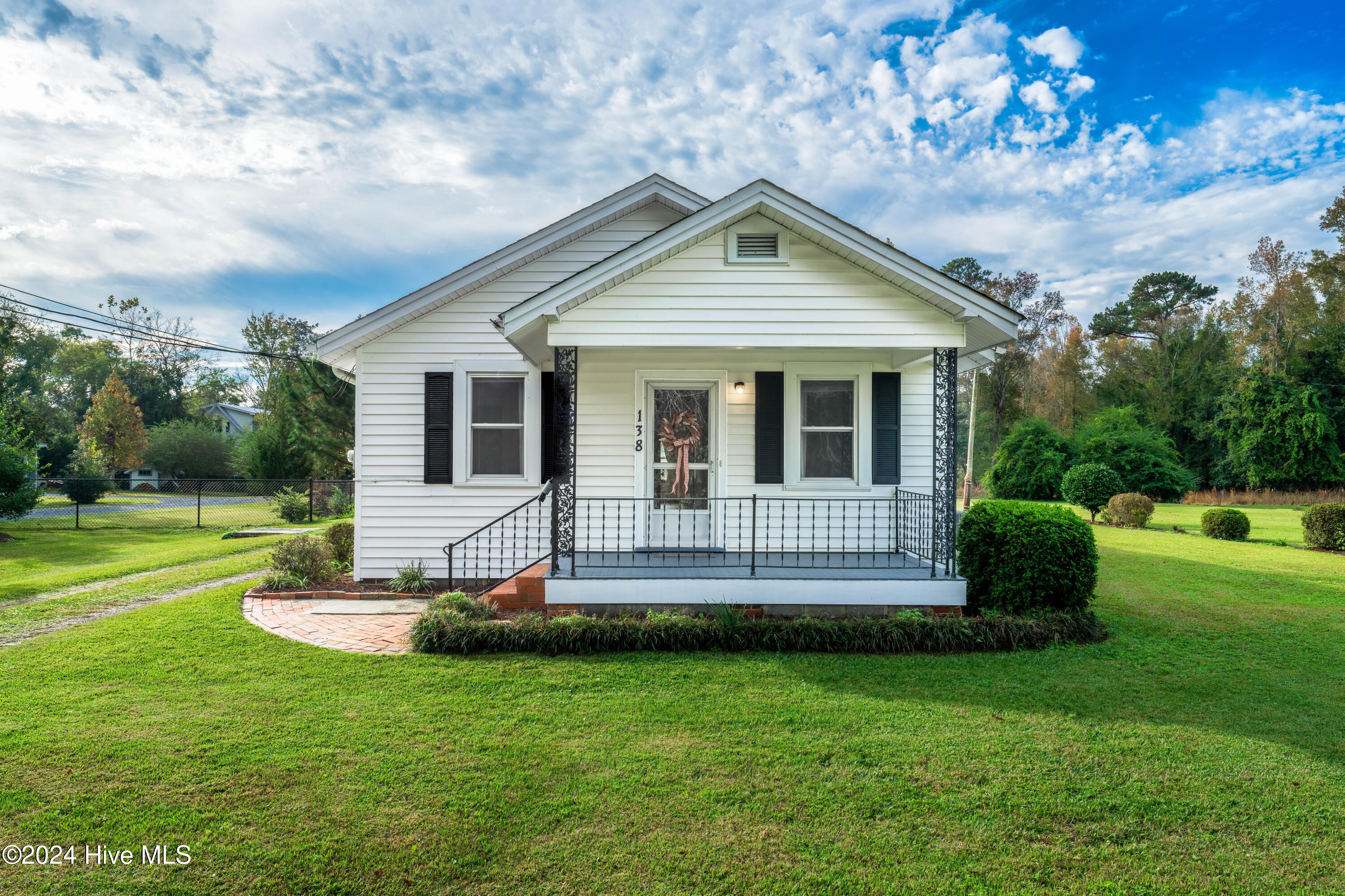 138 Victoria Drive