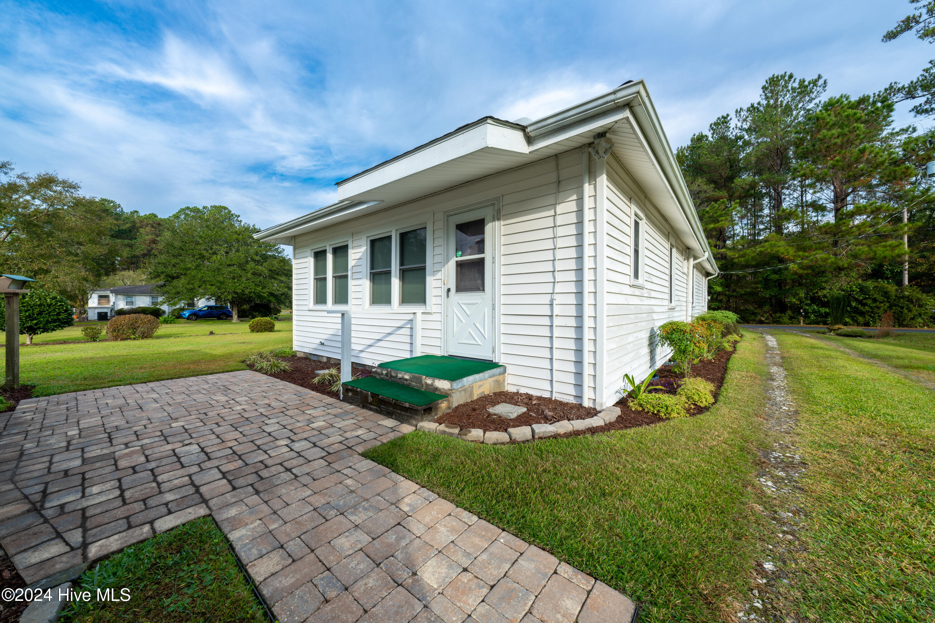 138 Victoria Drive
