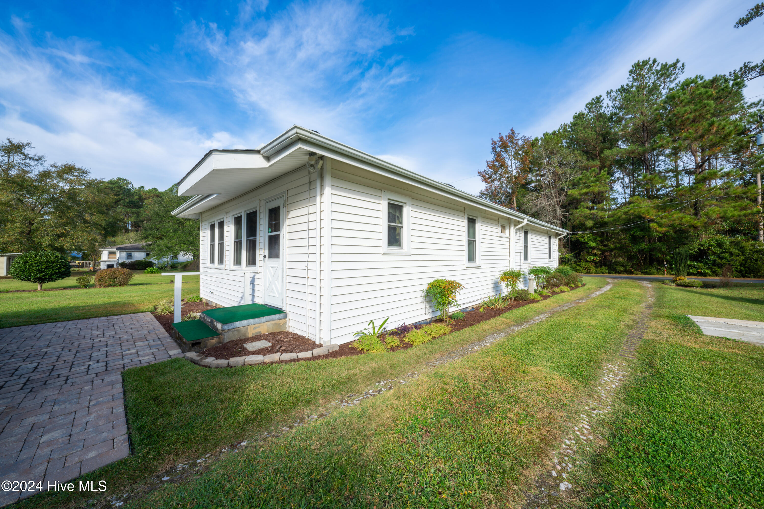138 Victoria Drive