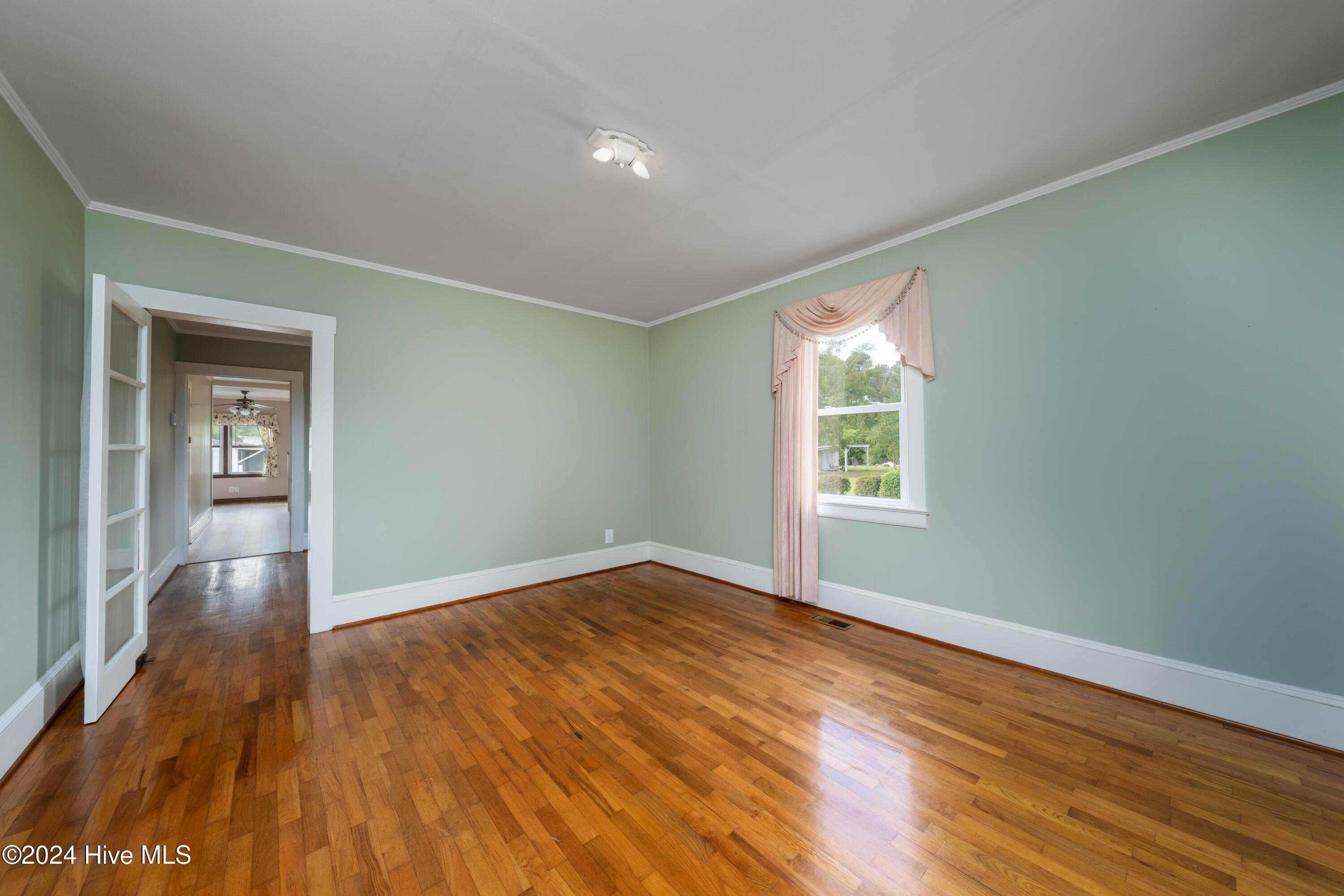 138 Victoria Drive
