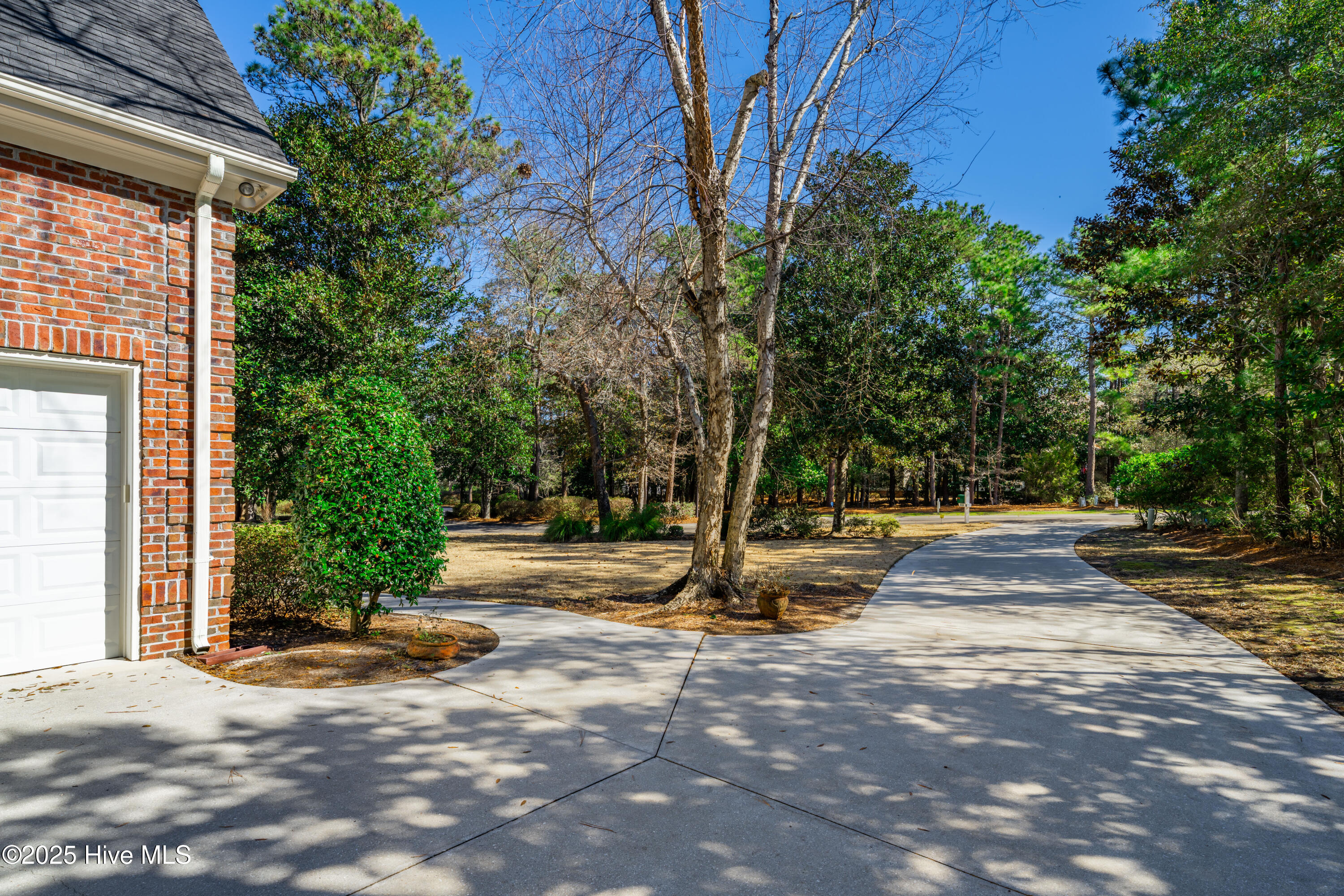 6608 Cove Point Drive