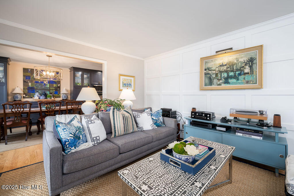 409 Windemere Road
