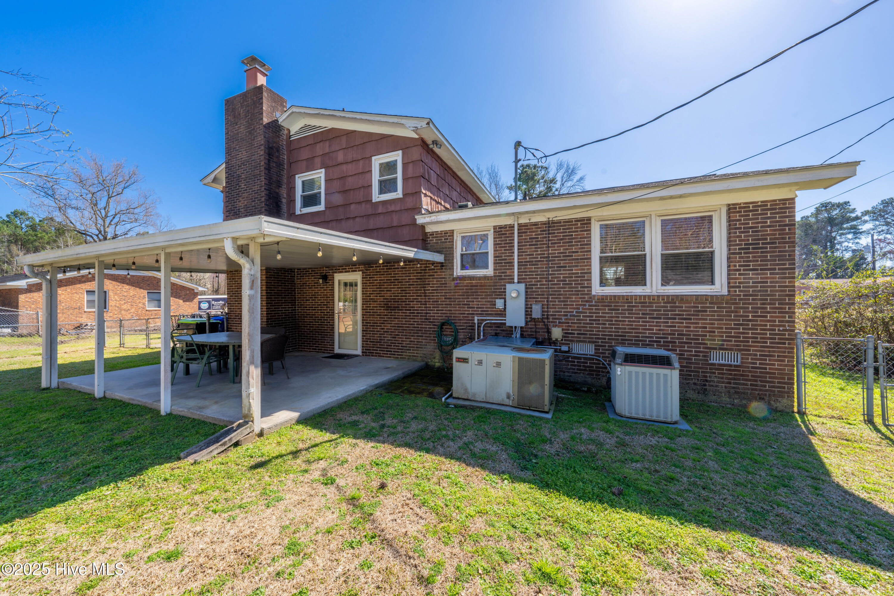 233 Heritage Park Drive
