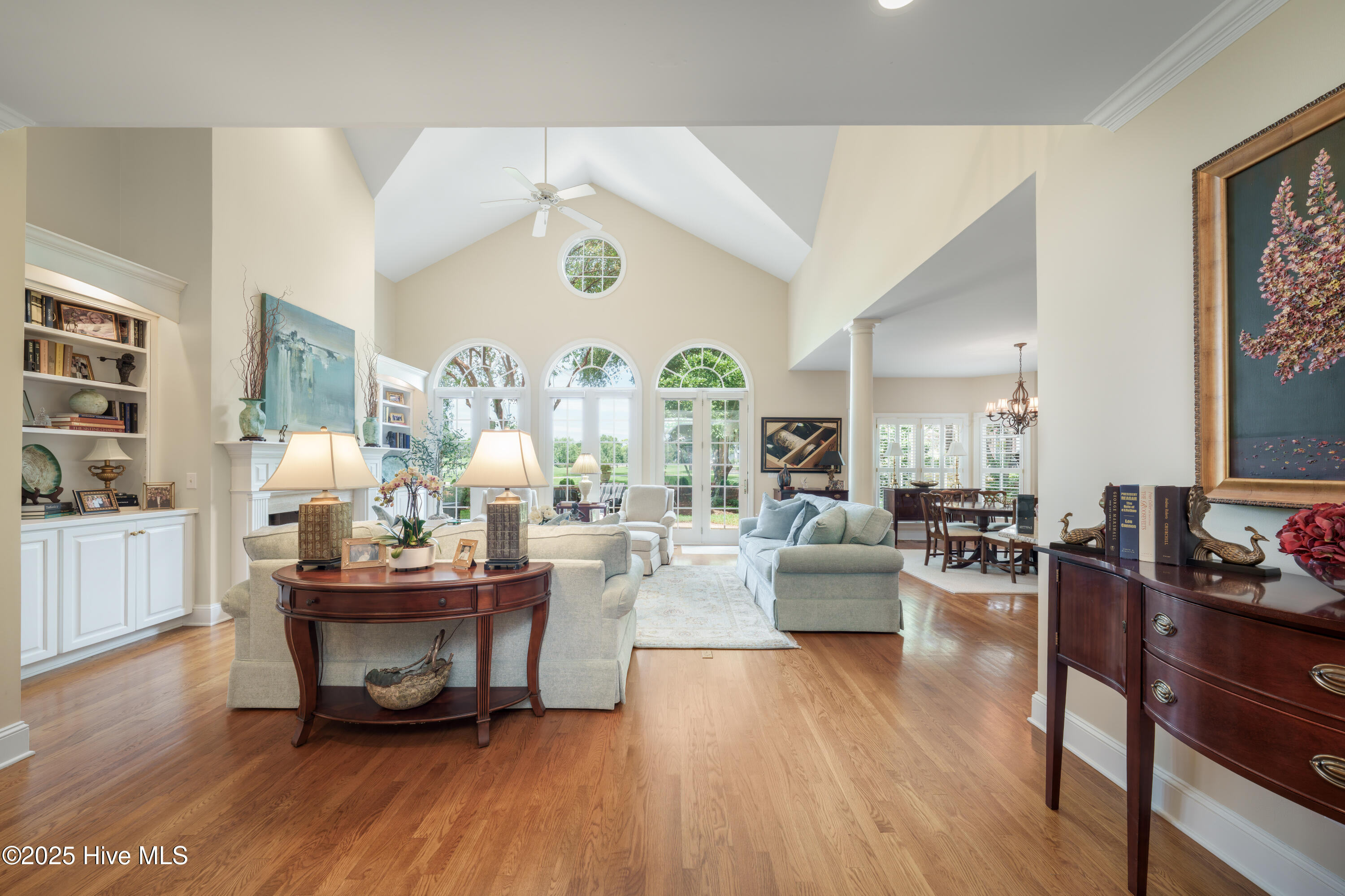 2000 Wycliffe Court