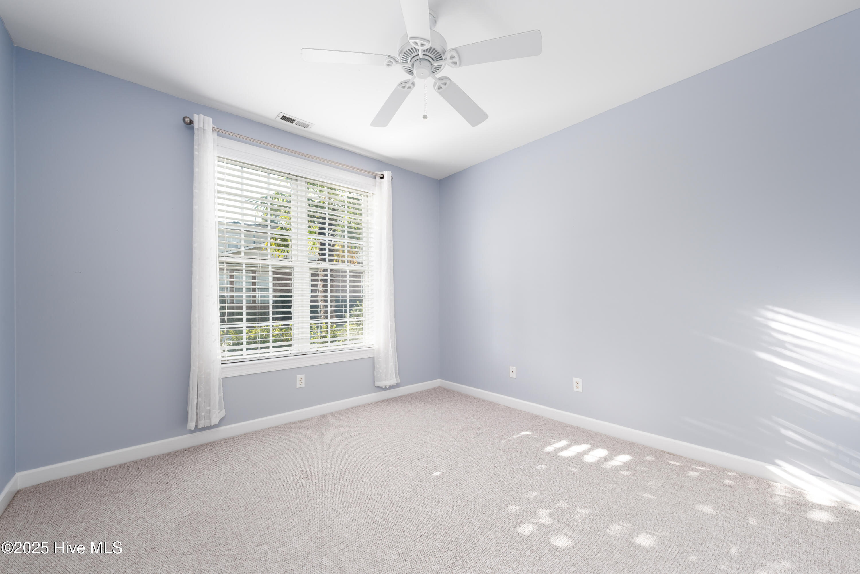 1100 Pointe Summerset Drive