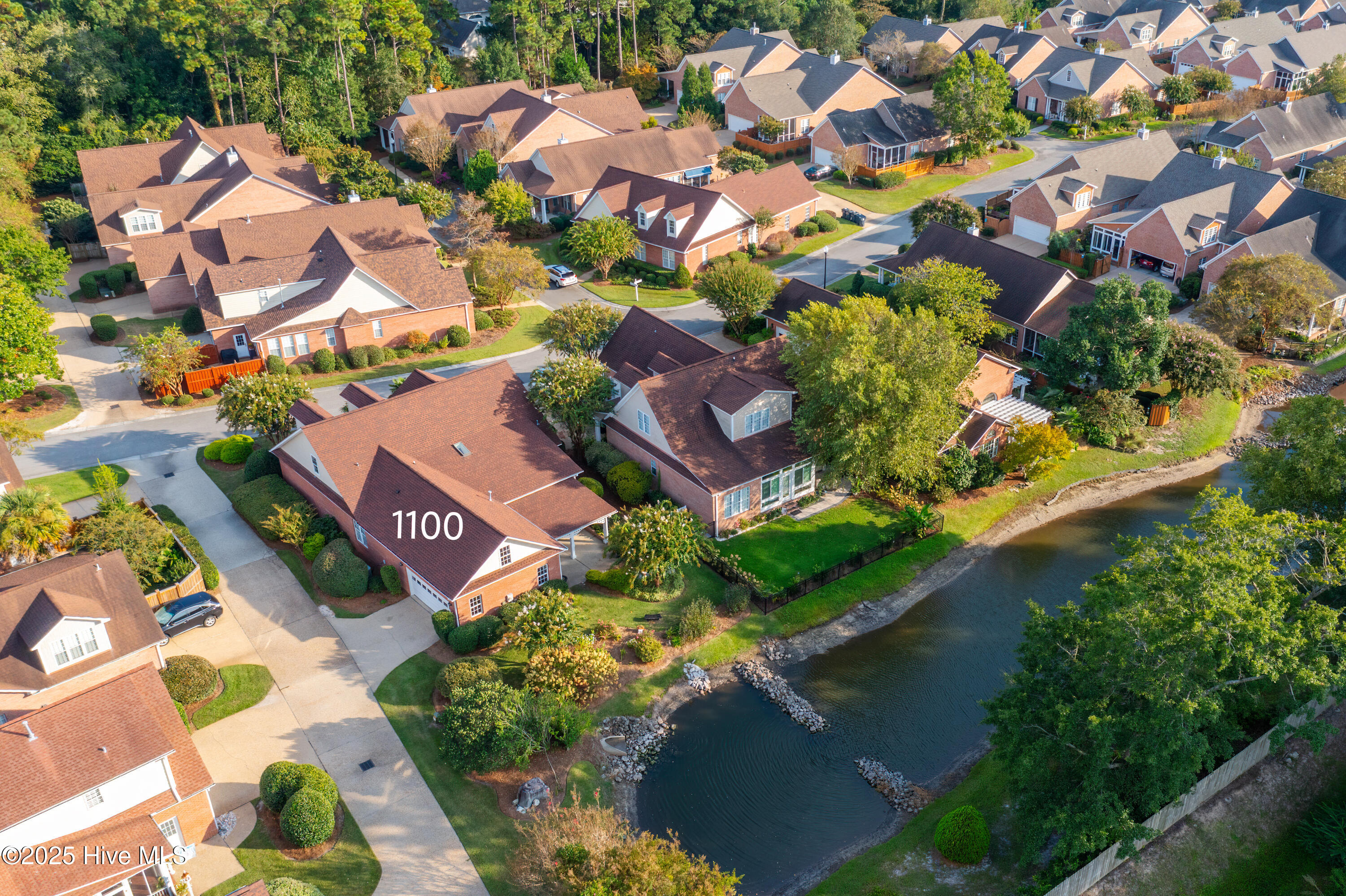 1100 Pointe Summerset Drive