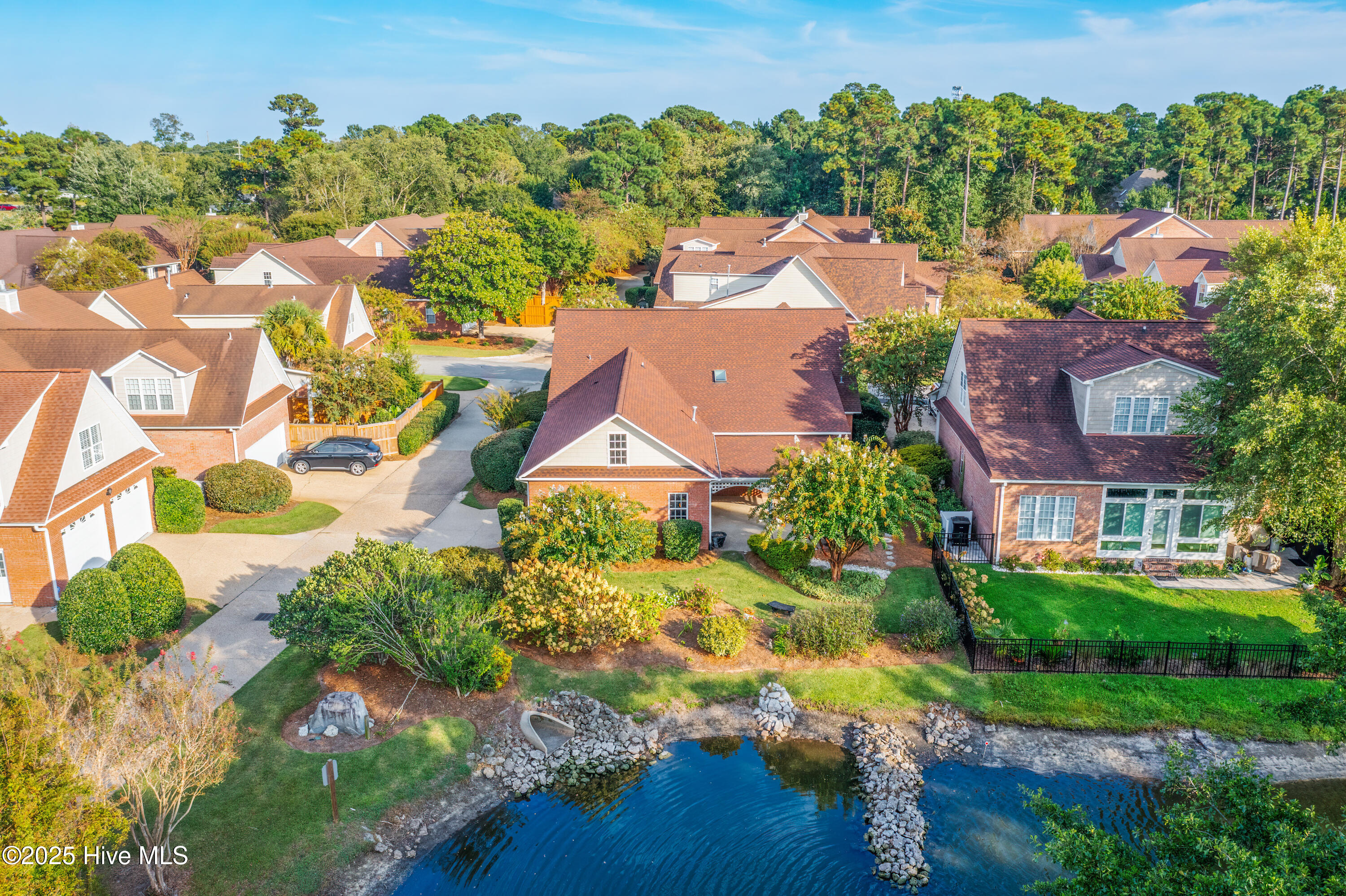 1100 Pointe Summerset Drive