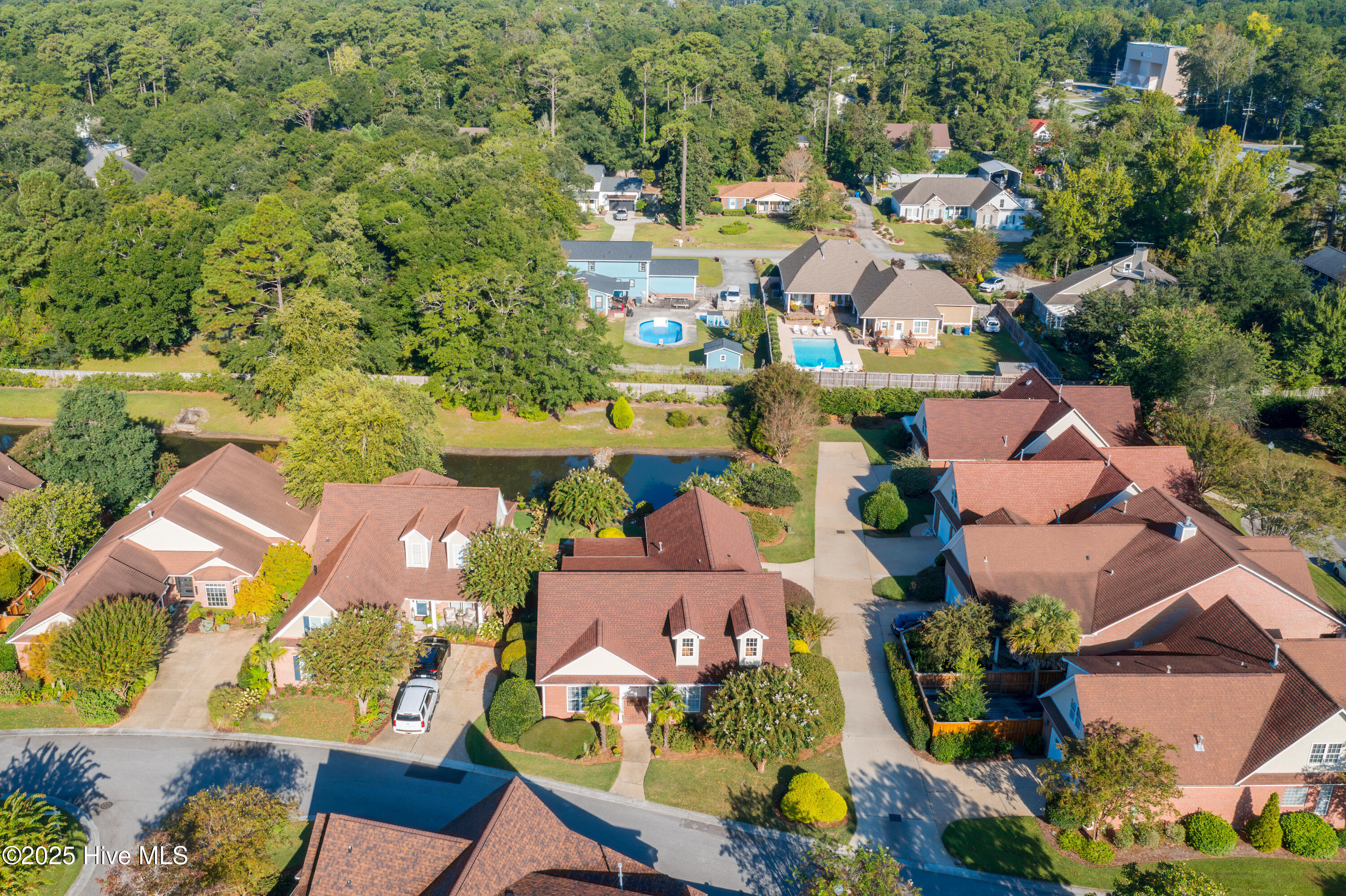 1100 Pointe Summerset Drive
