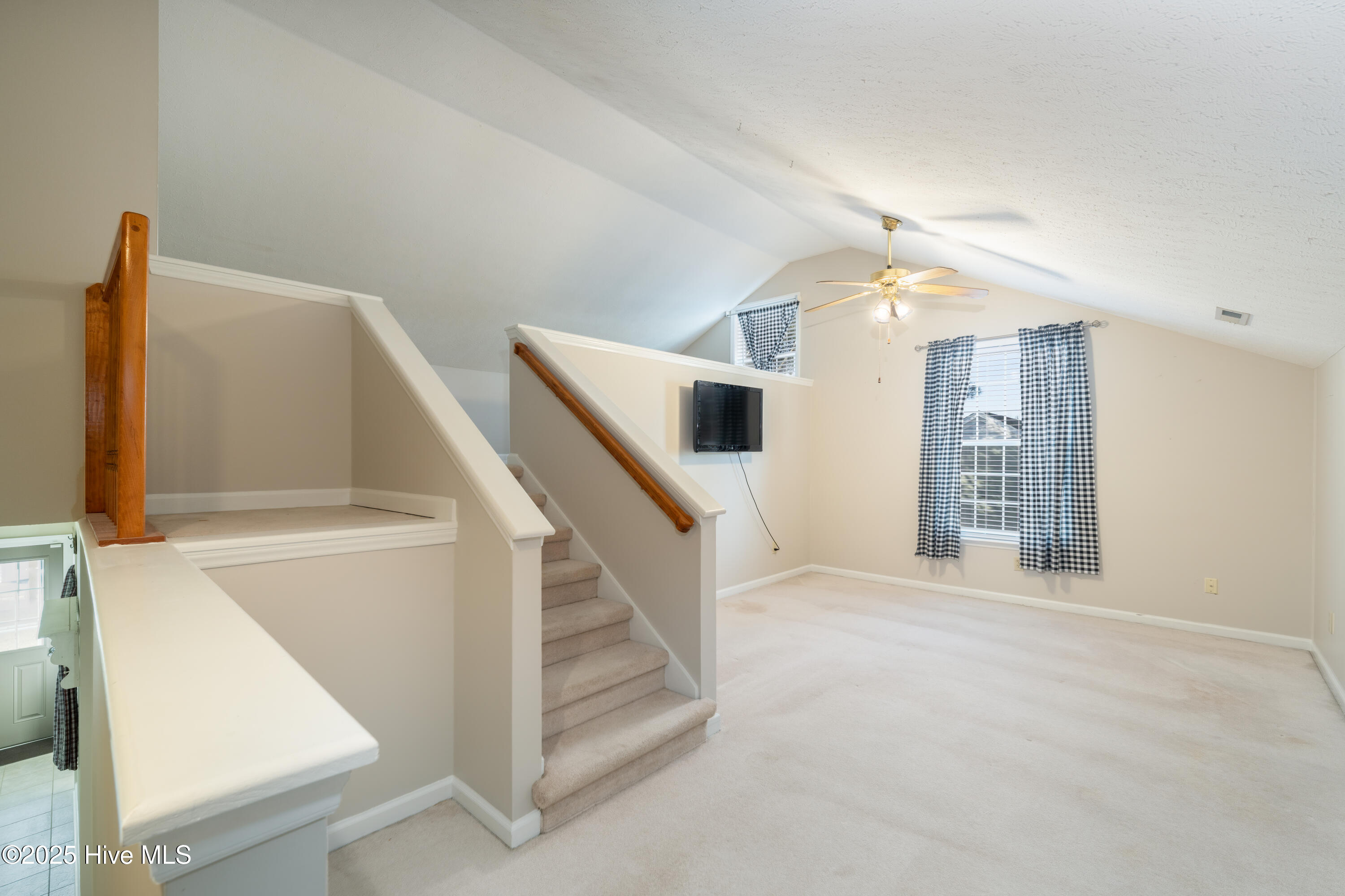 6636 Shire Lane