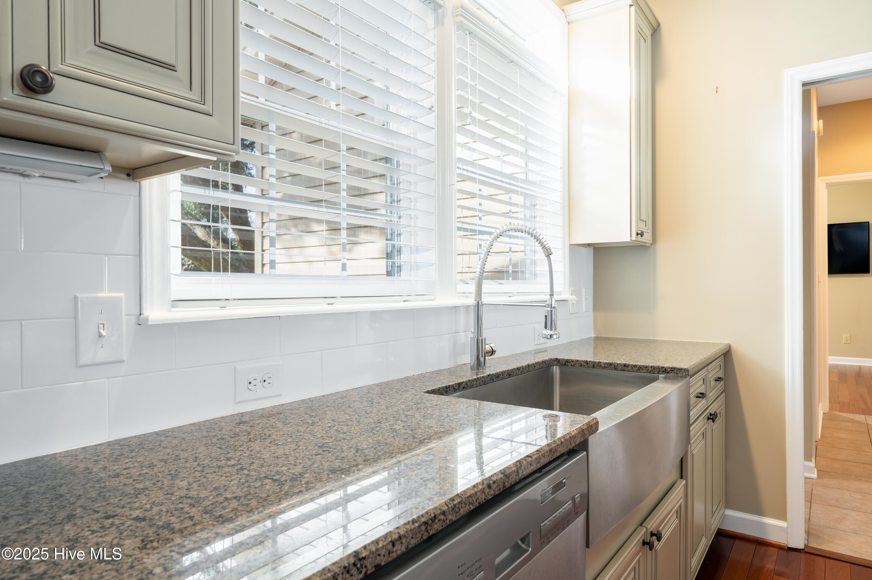 6636 Shire Lane