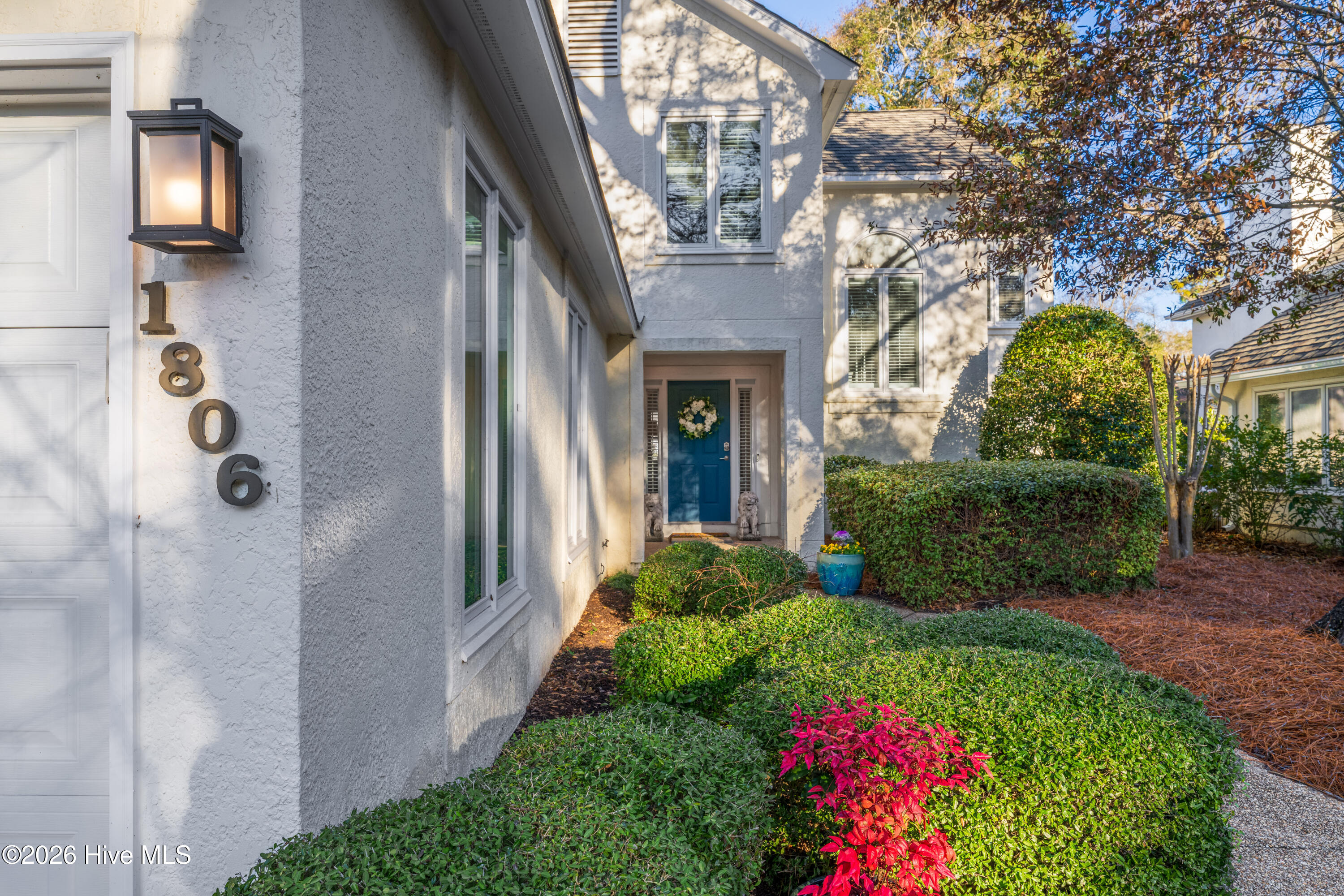 1806 Glen Eagles Lane