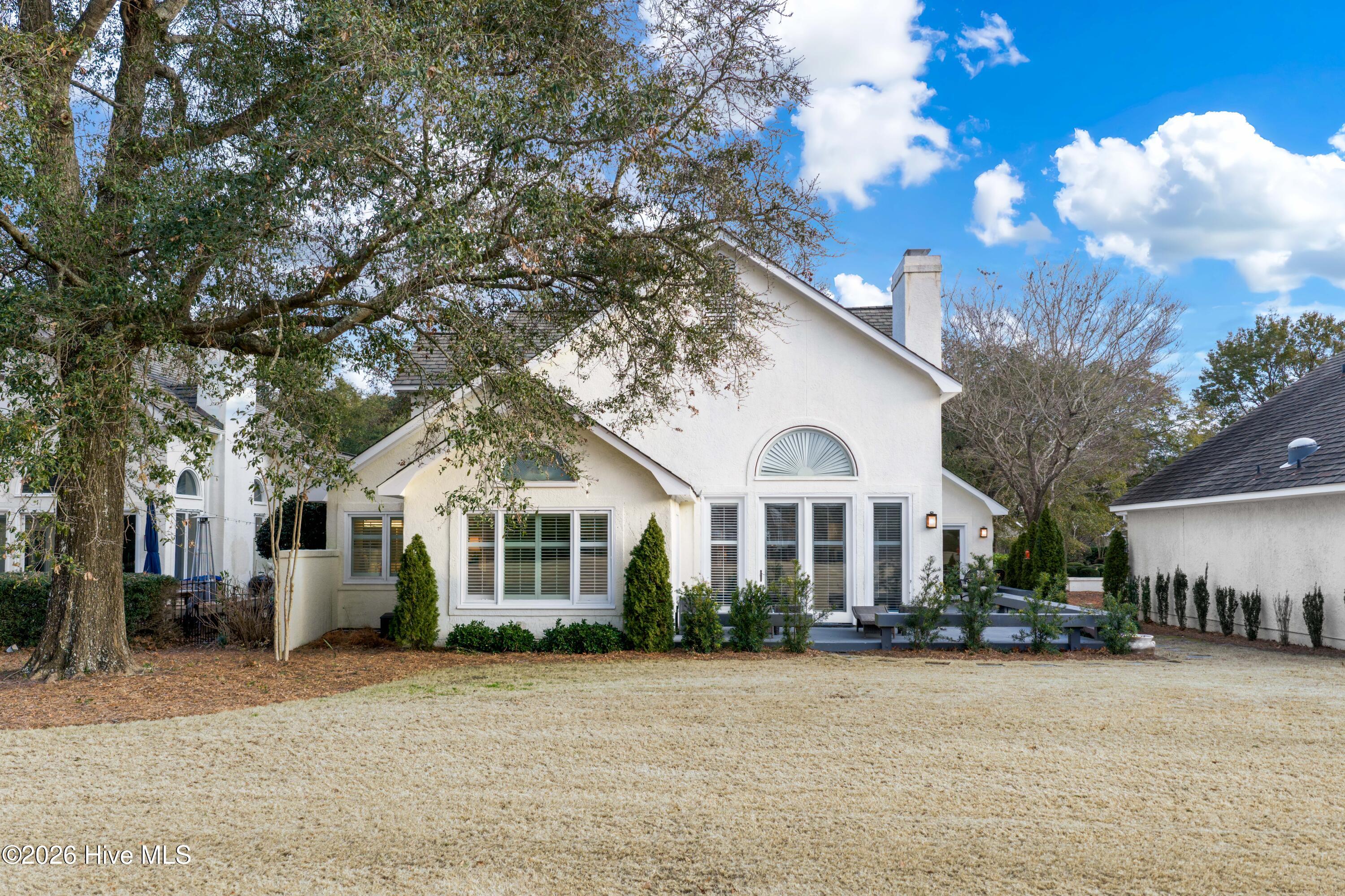 1806 Glen Eagles Lane